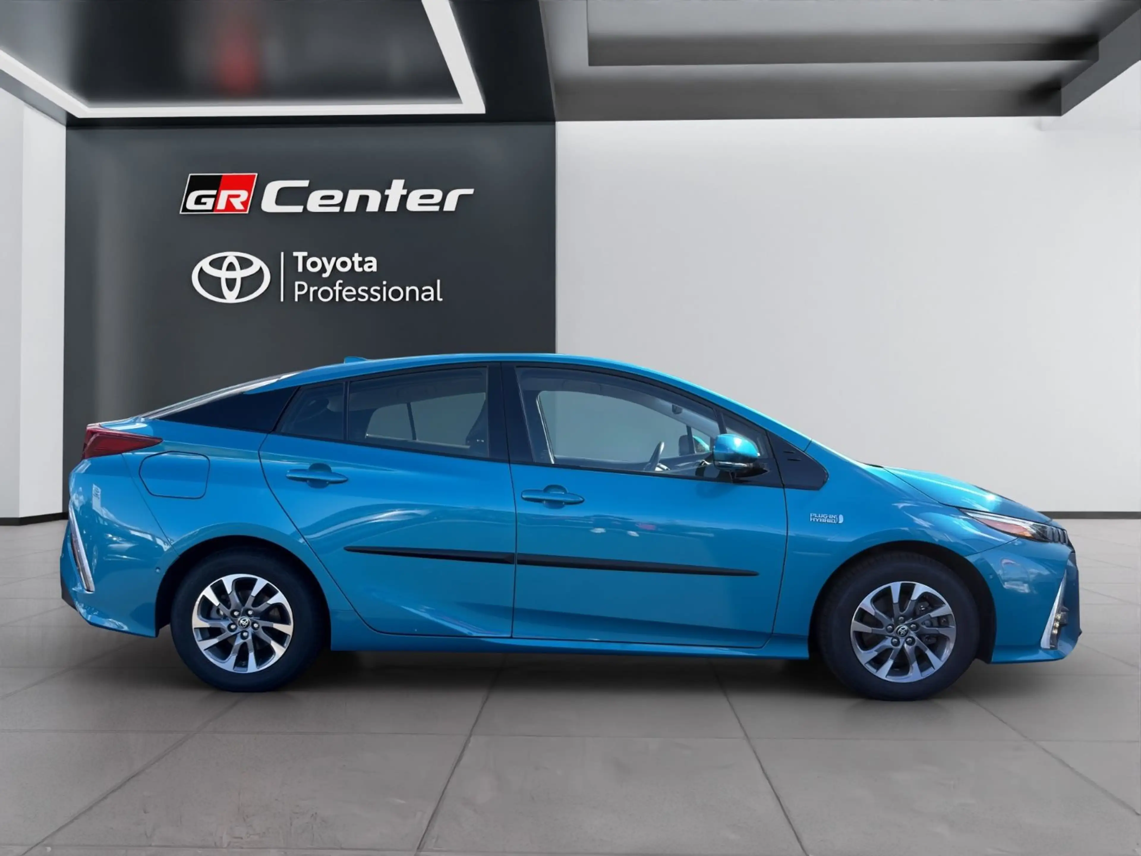 Toyota Prius Plug-in Hybrid Executive *HUD*LEDER*ACC* — photo 6
