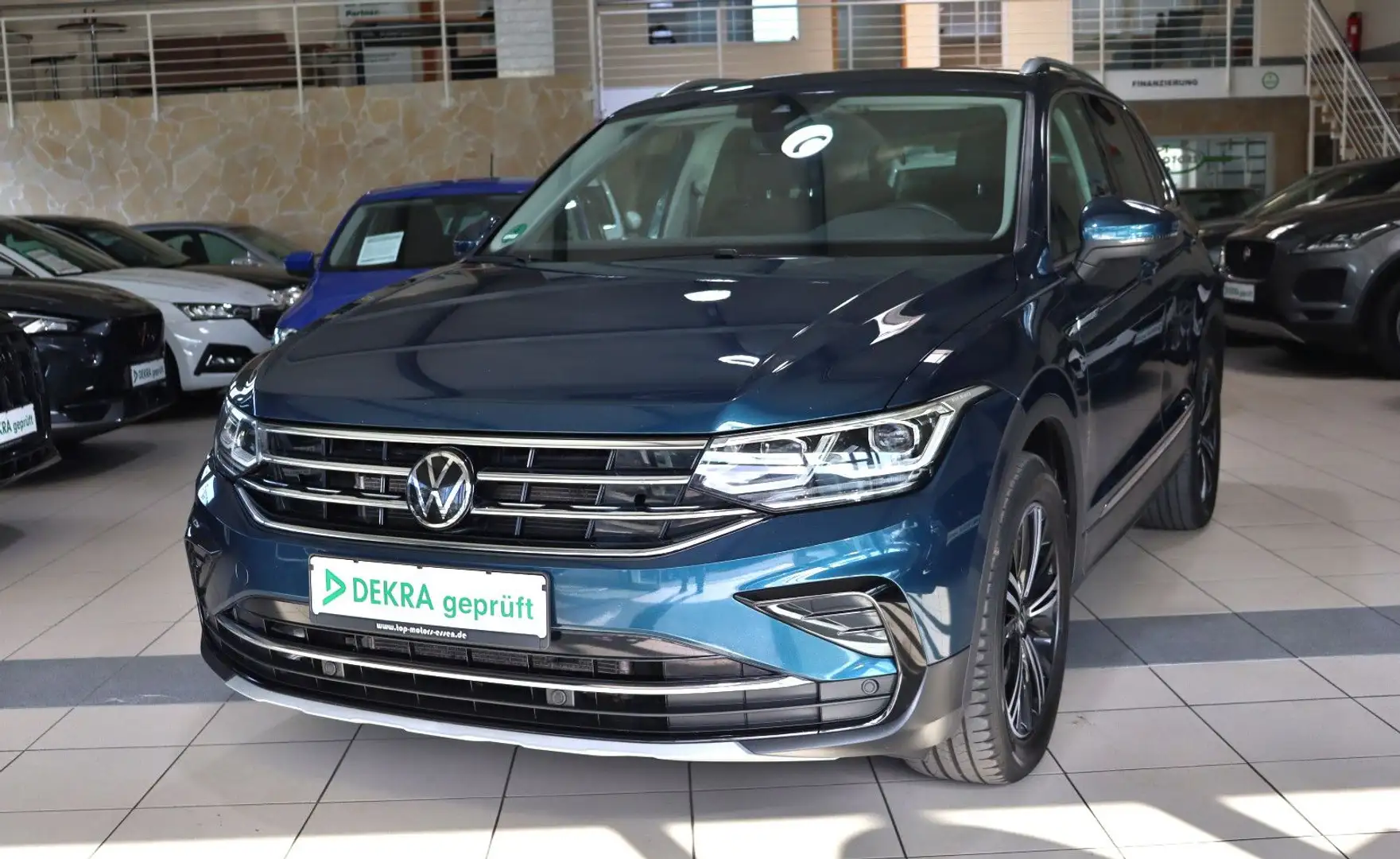 Volkswagen Tiguan Elegance  2,0 TDI Blau - 1