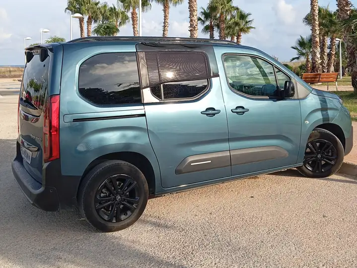 Citroën Berlingo 2024, foto 6