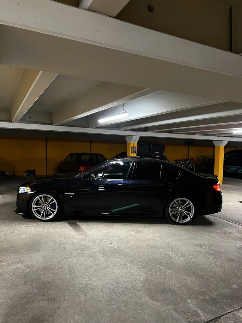 BMW 550 550i xDrive M-Paket - Deutsches Auto - 2