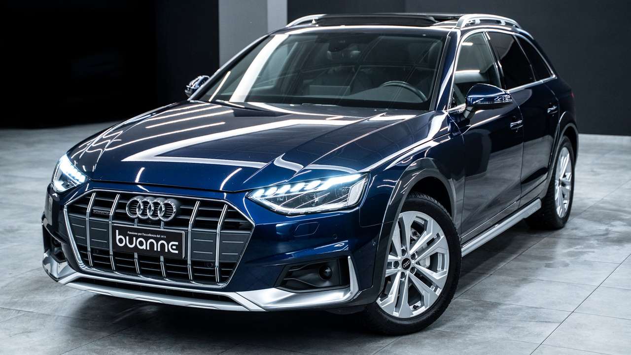 Audi A4 allroad Quattro 40 2.0 Tdi Mhev Quattro 204cv S-Tronic Tetto Pelle Telecamera 360º Italy