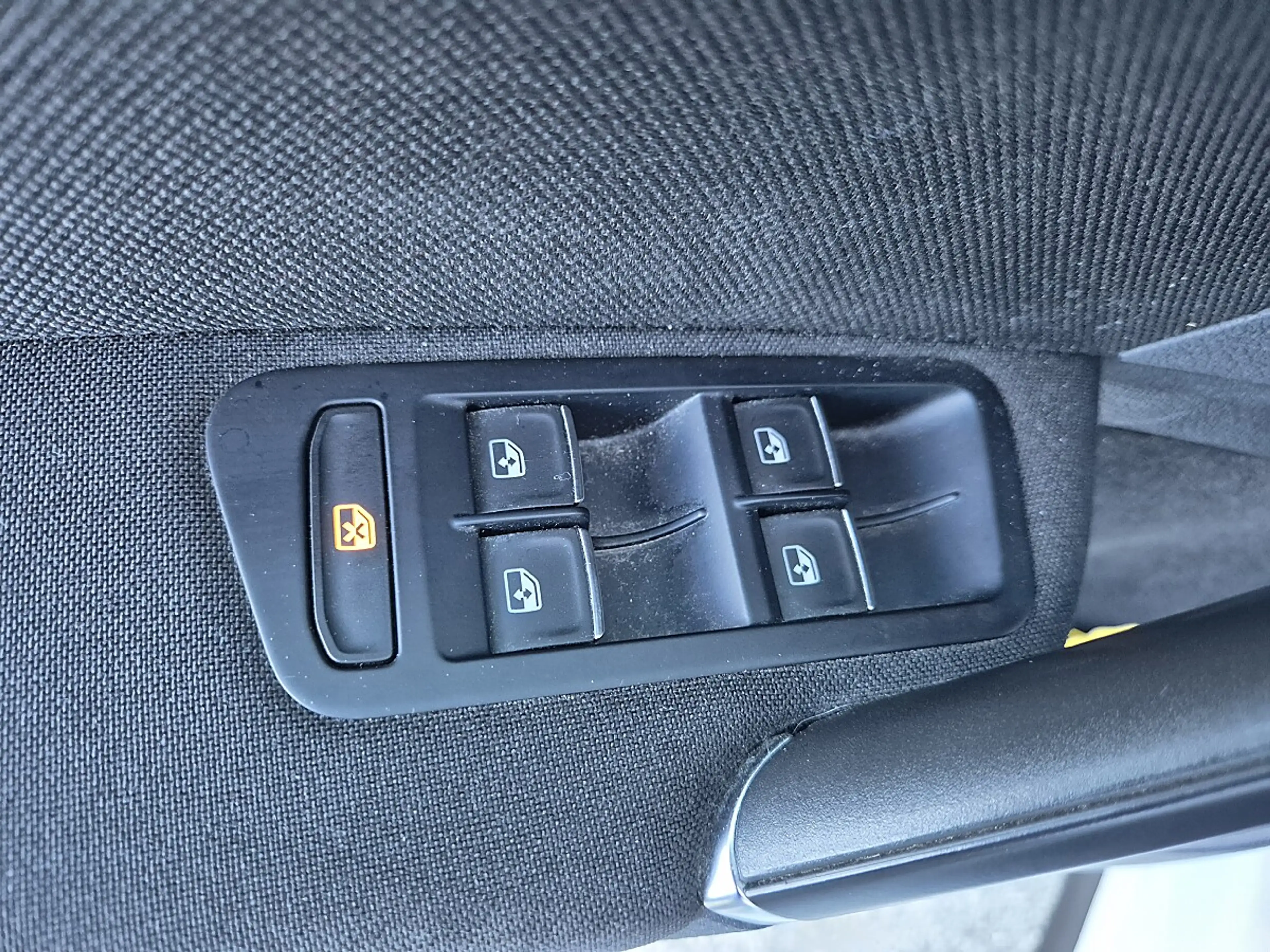 Volkswagen Golf GTI 2,0 TSI DSG Performance — photo 14