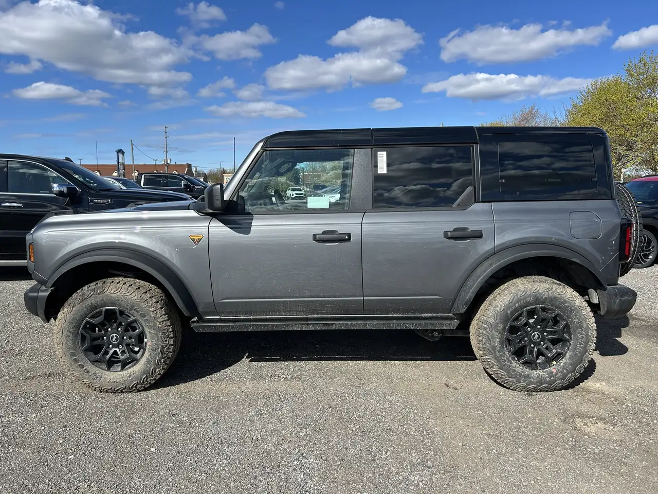 Ford Bronco снимка Ford Bronco