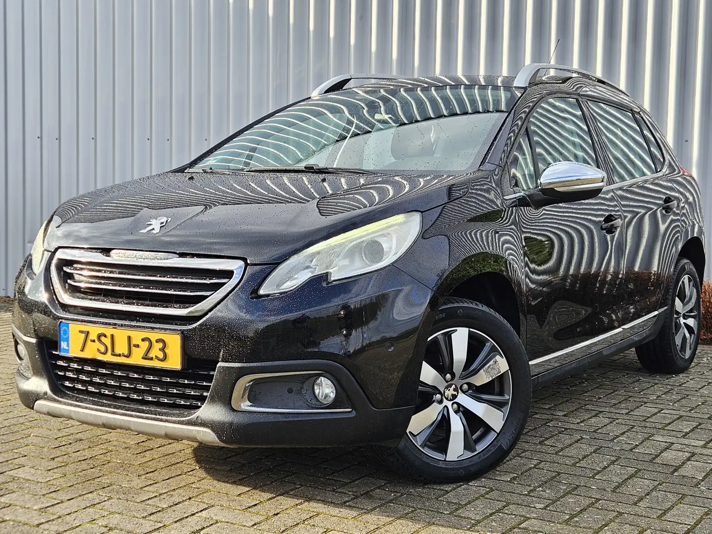 Peugeot 2008 1.6 e-HDi Allure /JBL/Cruise/Dealer Onderhouden! Schwarz - 1