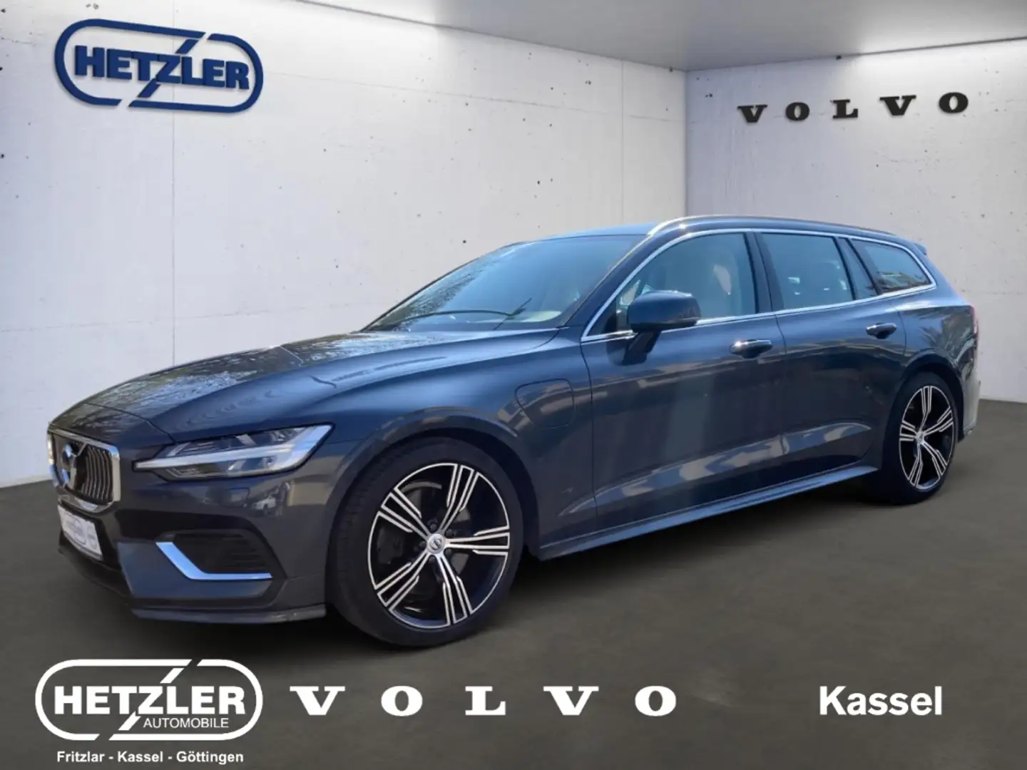 Volvo V60 Kombi Inscription Recharge Plug-In Hybrid AWD T6 K Blau - 1