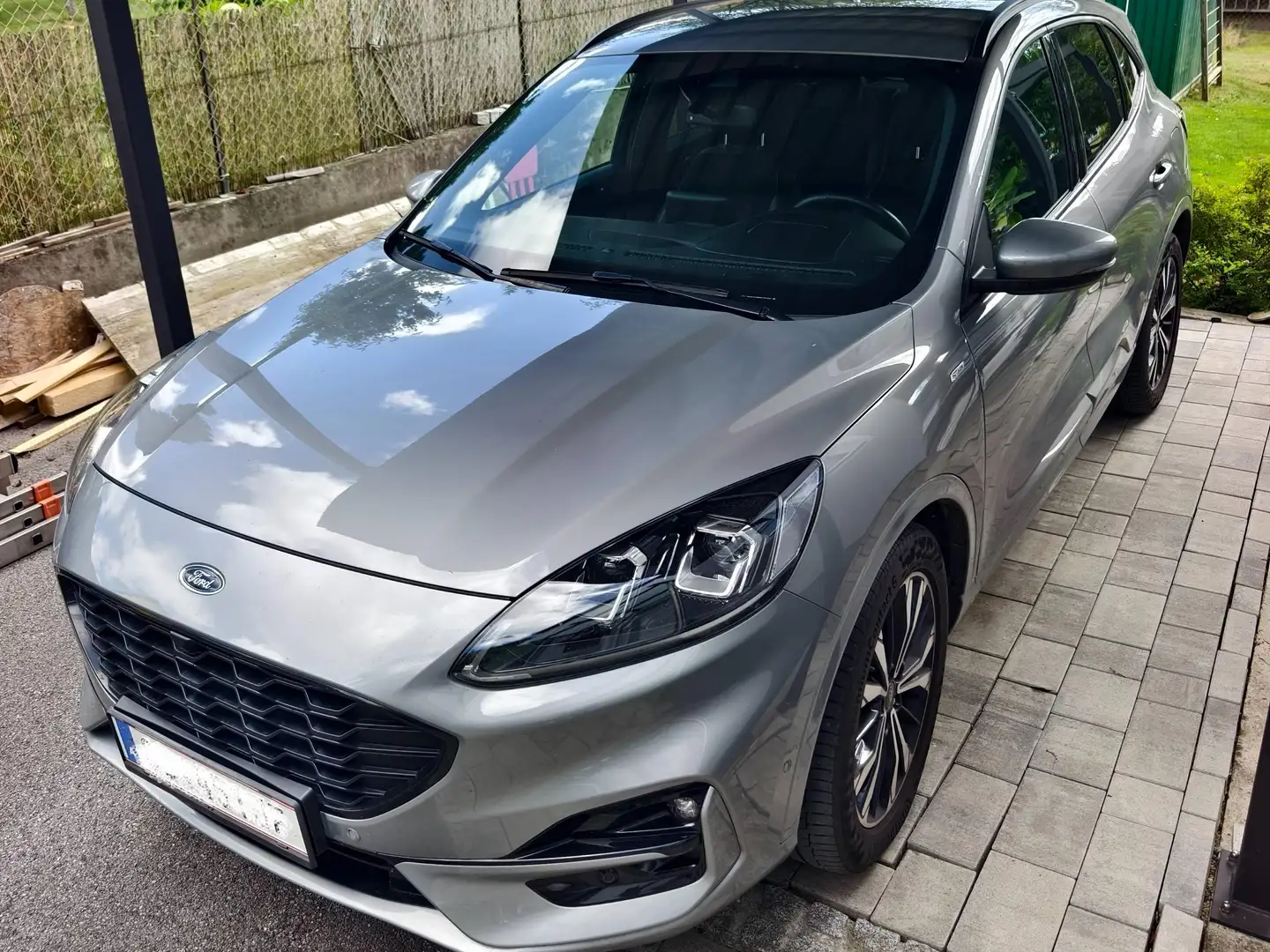 Ford Kuga Kuga 2,0 TDCi ST-Line X Silber - 1