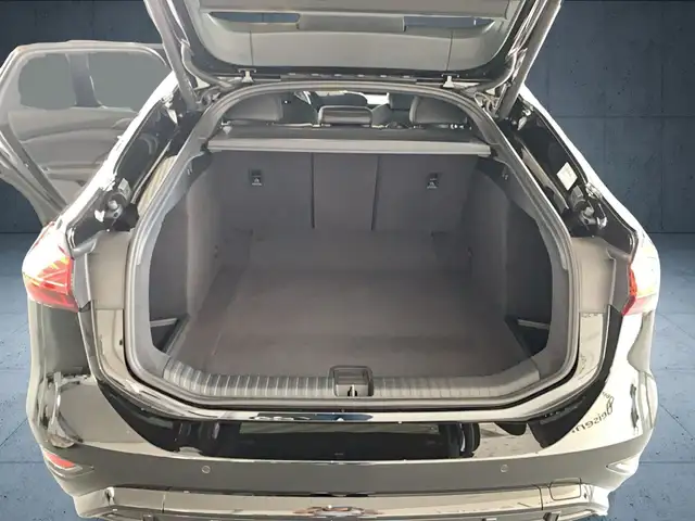 Audi A6 E-Tron view 10