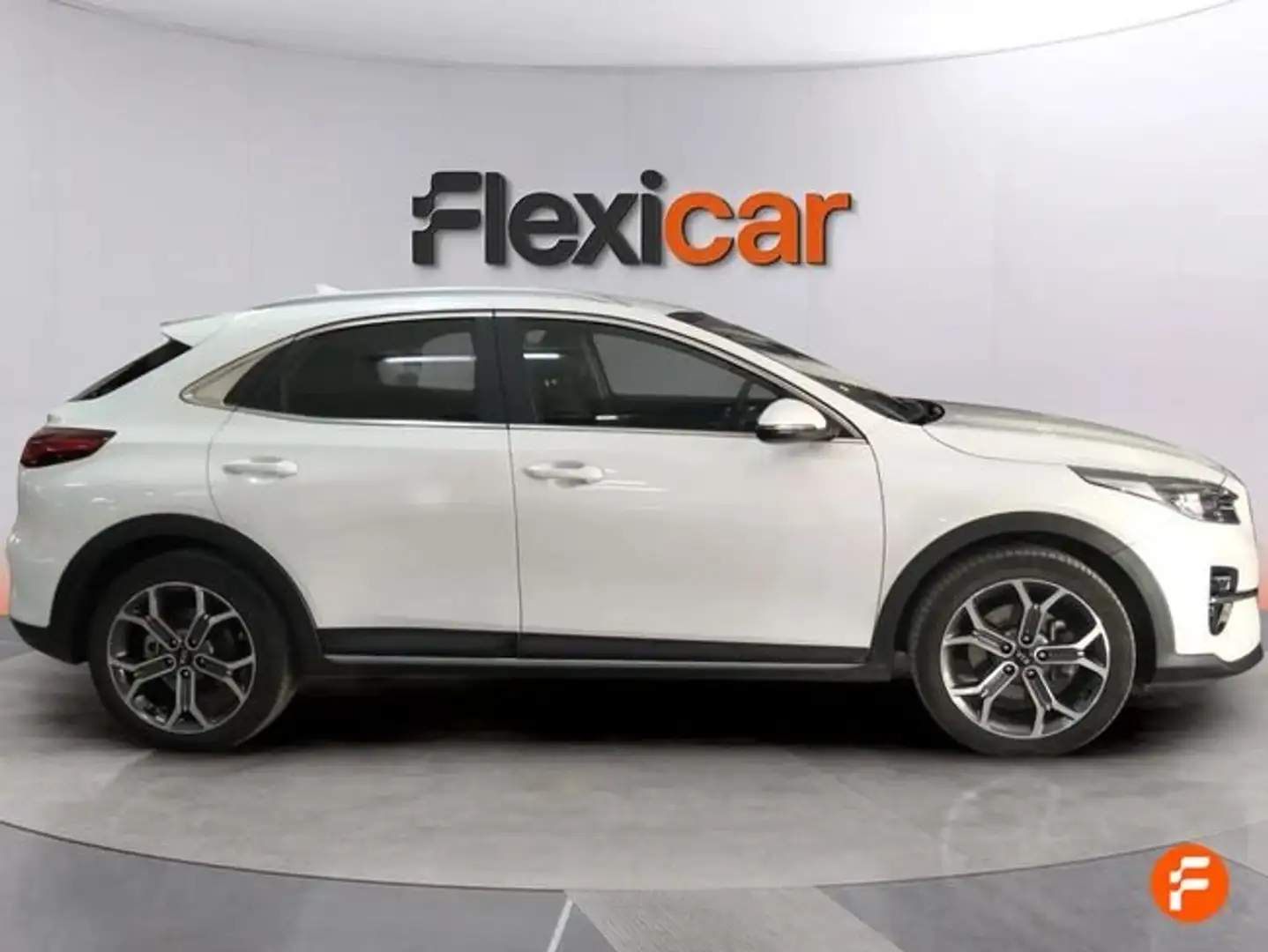Kia XCeed 1.6 MHEV Tech 100kW (136CV) DCT Blanco - 2