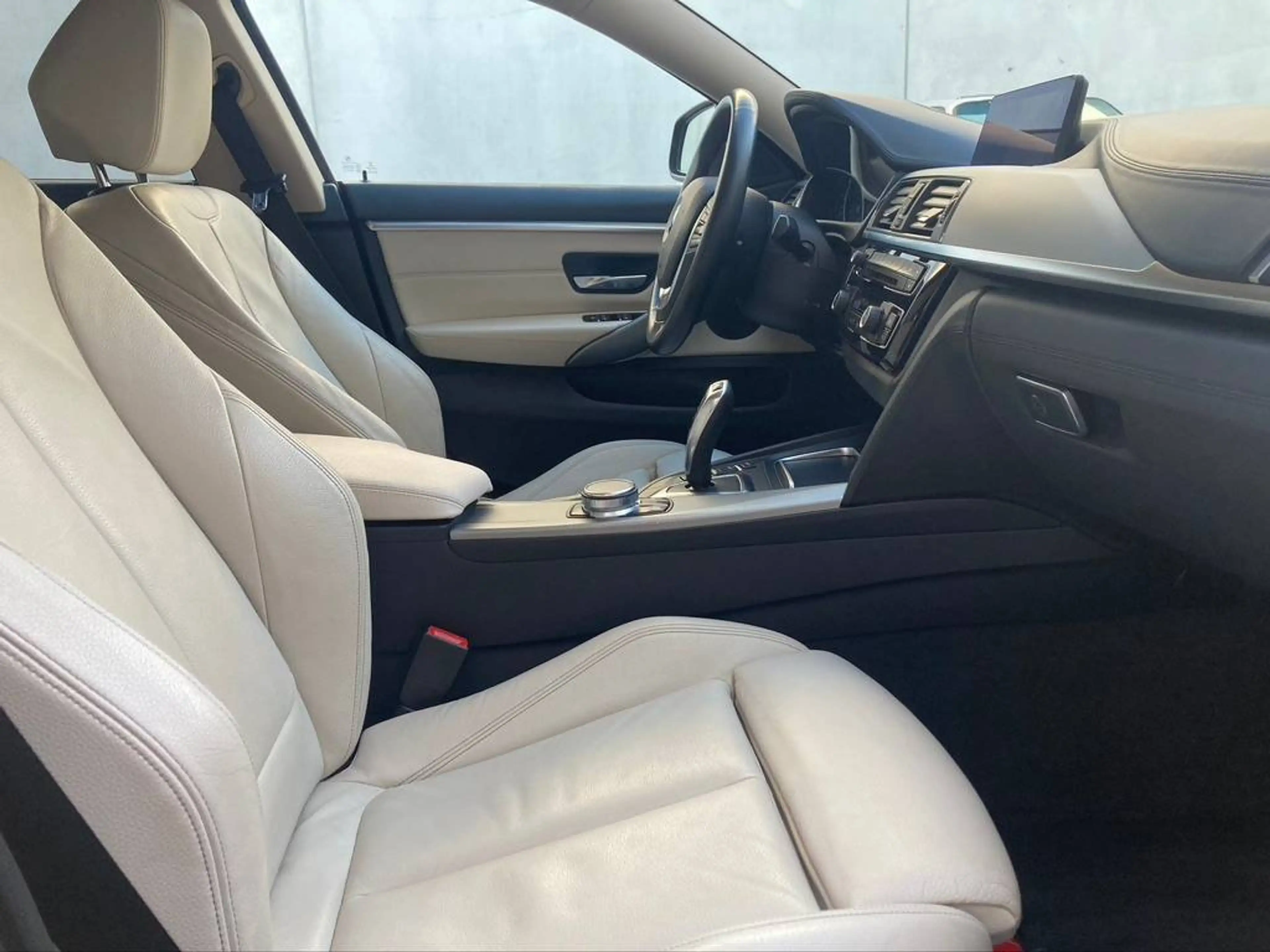 BMW 418 d Aut Gran Coupé Sport Line — photo 12