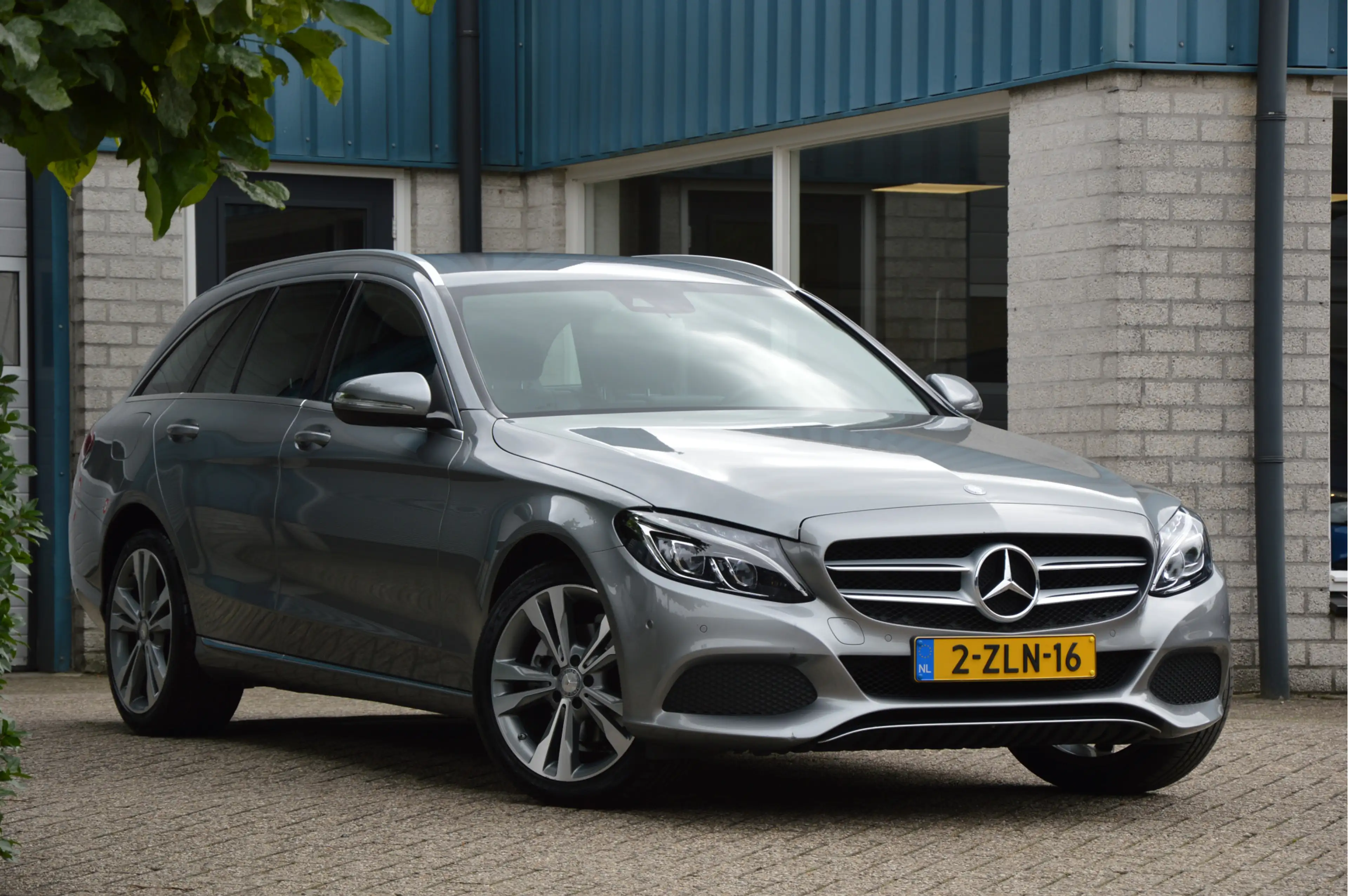 Mercedes-Benz C 200 Estate Ambition AVANTGARDE | LED | ILS | NAVI | CR — photo 2