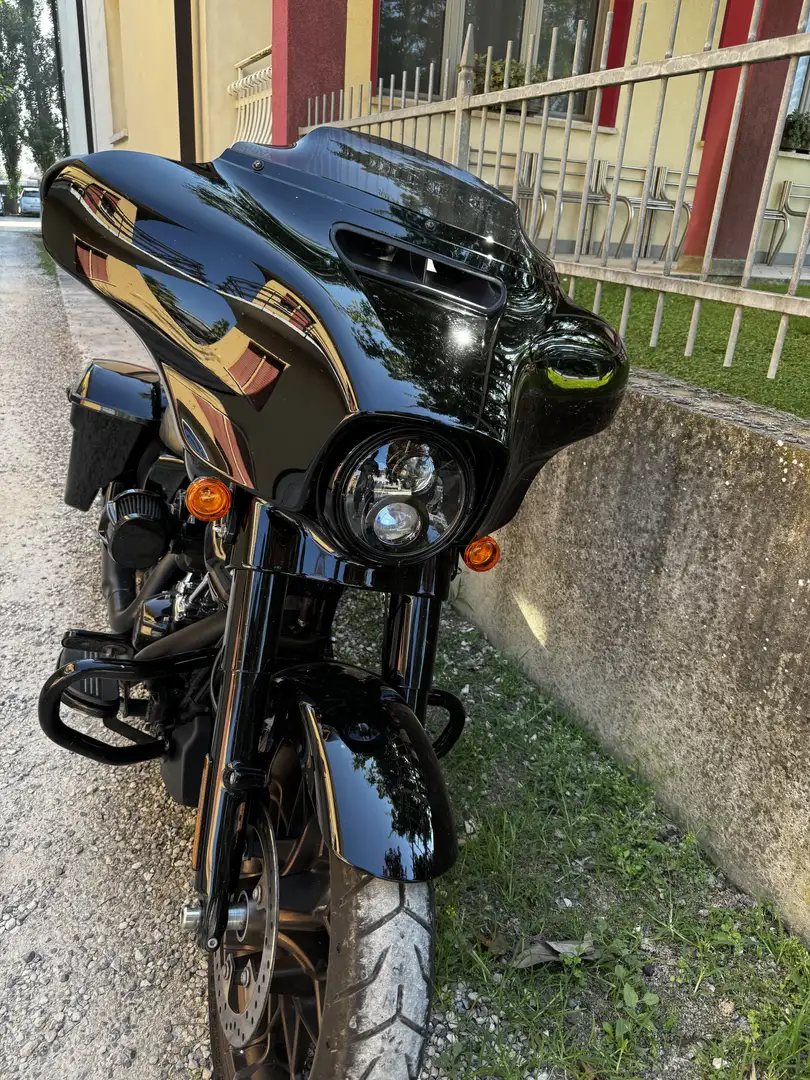 Harley-Davidson Street Glide st - 2
