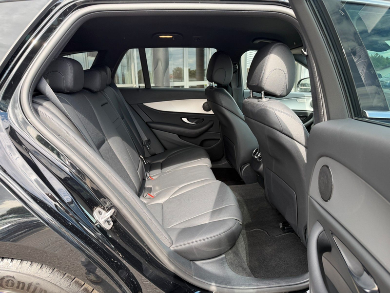 Mercedes-Benz E 200 d T TAXI AVANTGARDE R-Kamera+Kindersitz — photo 8