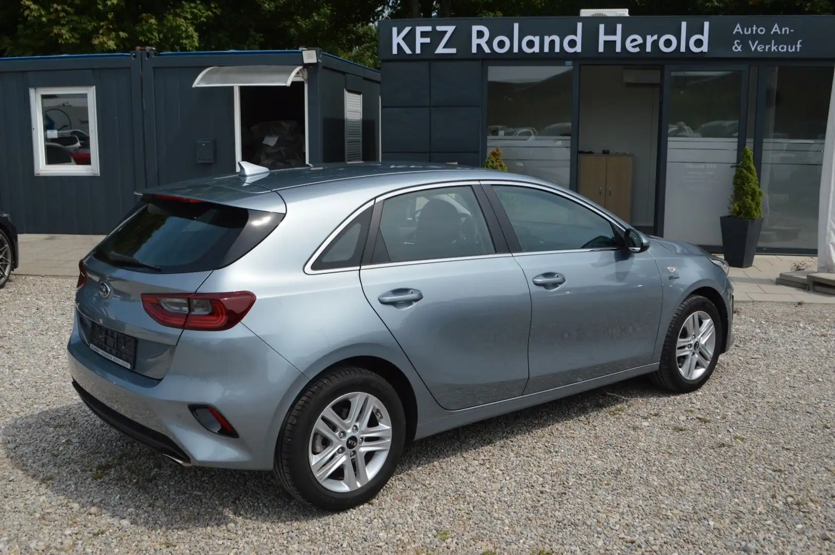 Kia Ceed / cee'd T-GDI Vision Argintiu - 1