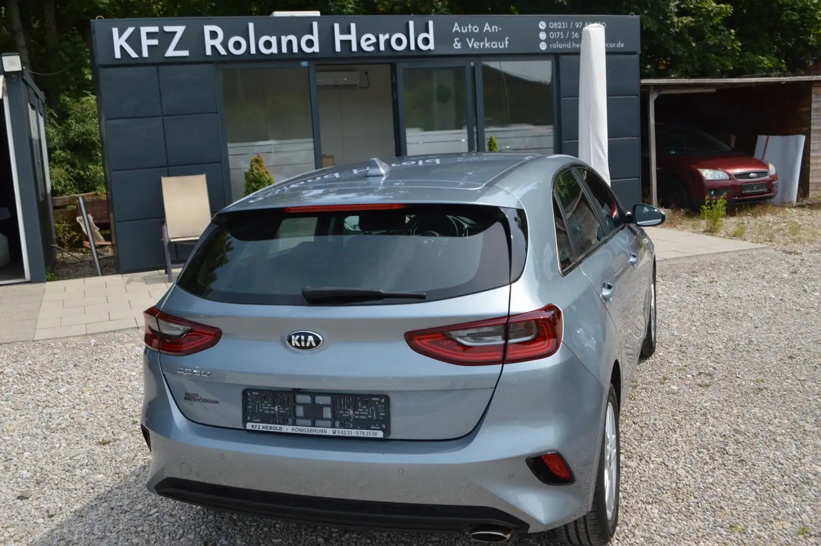 Kia Ceed / cee'd T-GDI Vision Срібний - 1