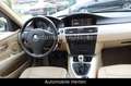 BMW 318 i LIMO*FACELIFT*LEDER*MFL+TEMPOMAT! Argent - thumbnail 13