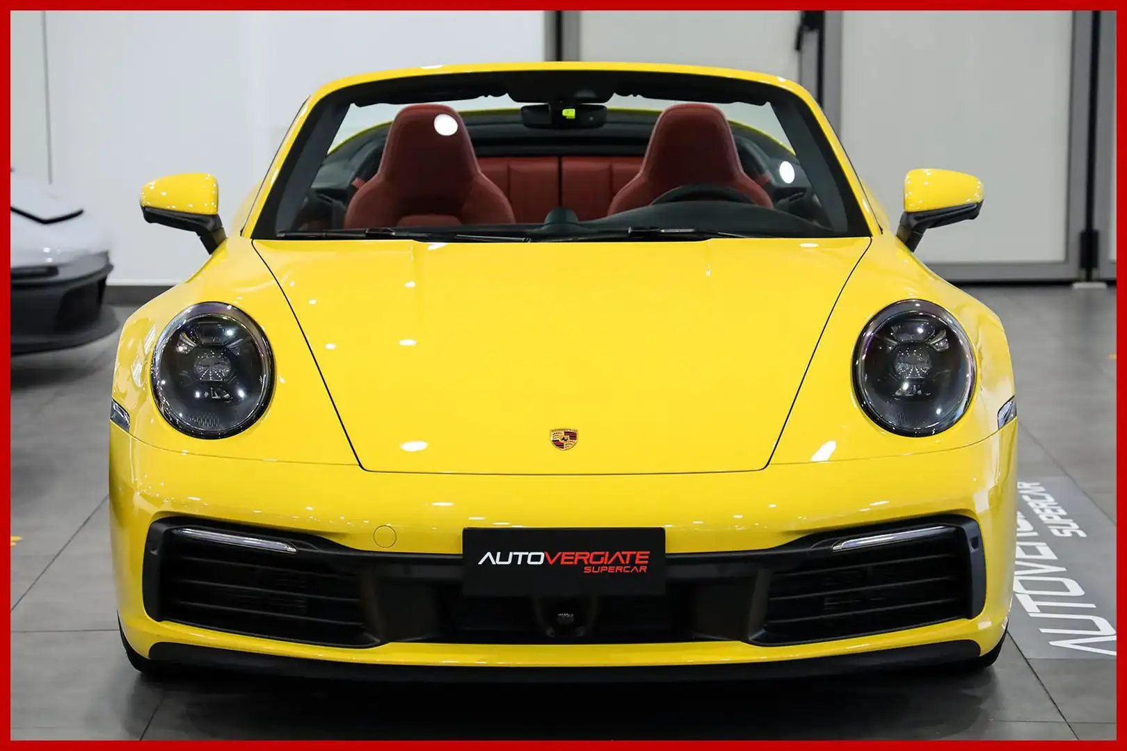 Porsche 992 Carrera 4S Cabriolet - SCARICO - LIFT - ASS STERZ. Giallo - 2