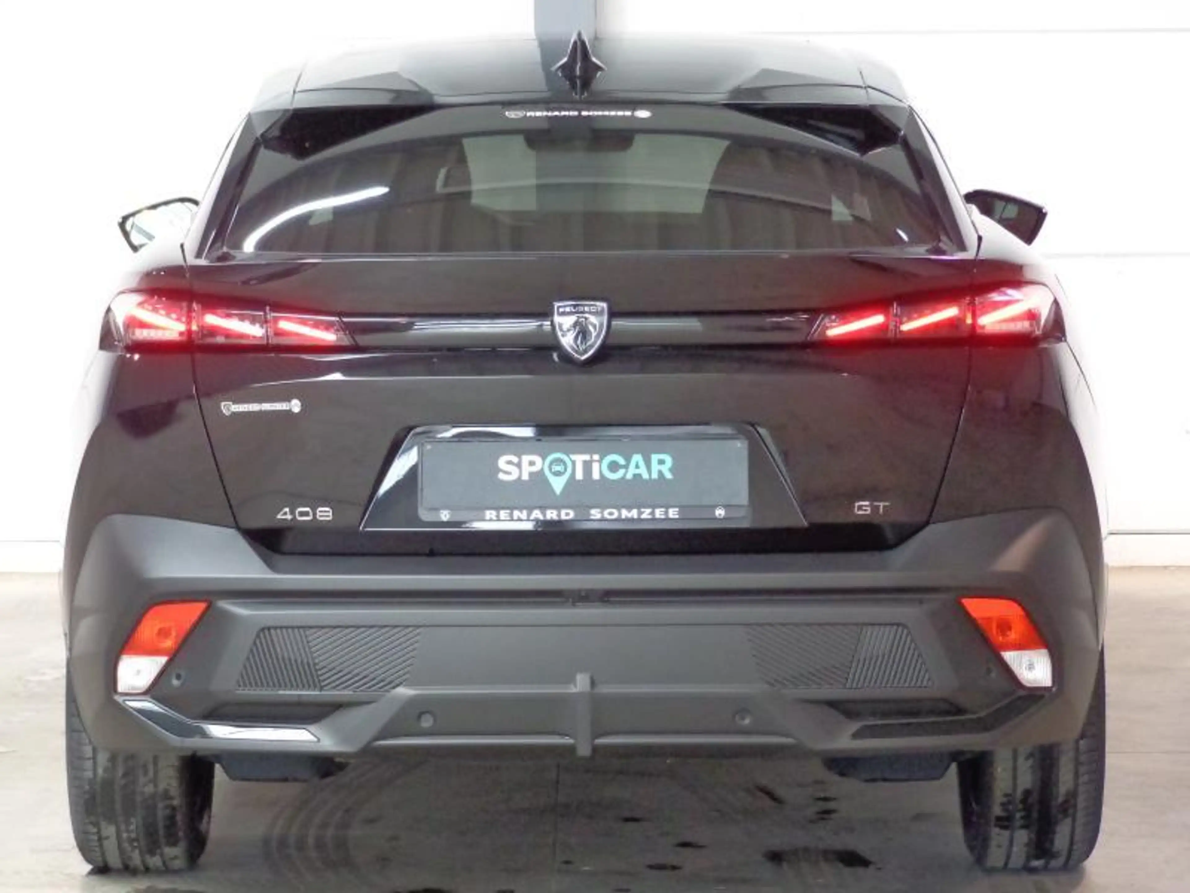 Peugeot 408 MHEV GT e-DCS6 - Toit ouvrant - Sièges élect. — photo 13