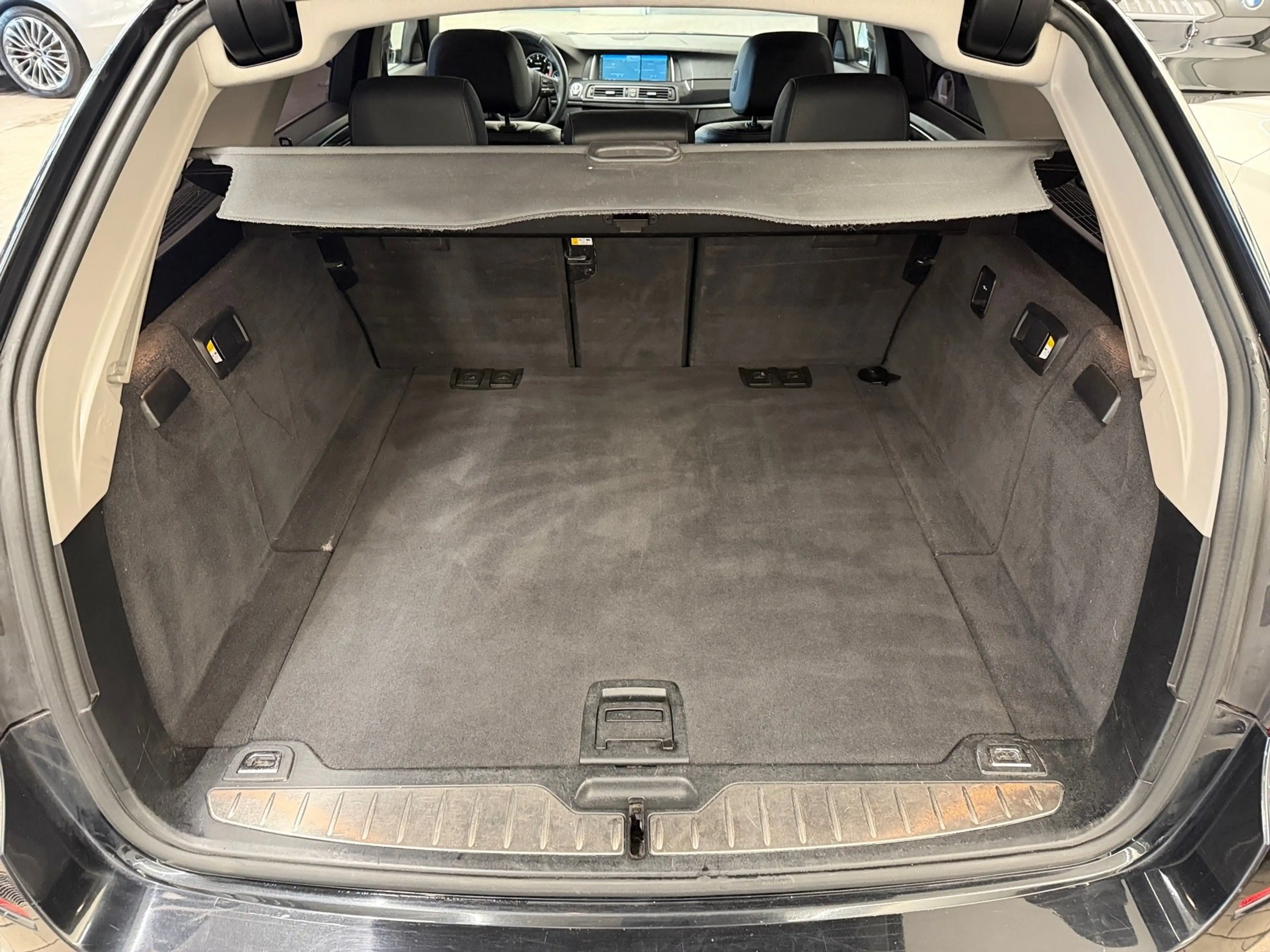 BMW 520 d — photo 11