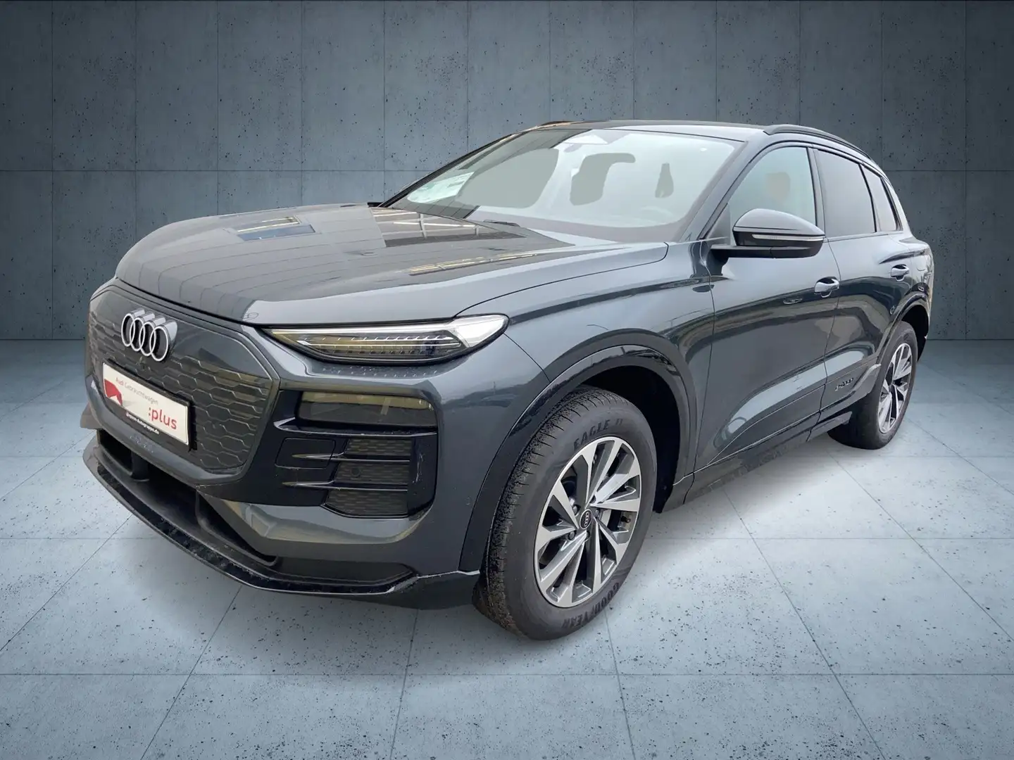 Audi Q6 e-tron SUV e-tron LED FLA 4xSHZ ACC AUT 360° LM 19` Grijs - 2