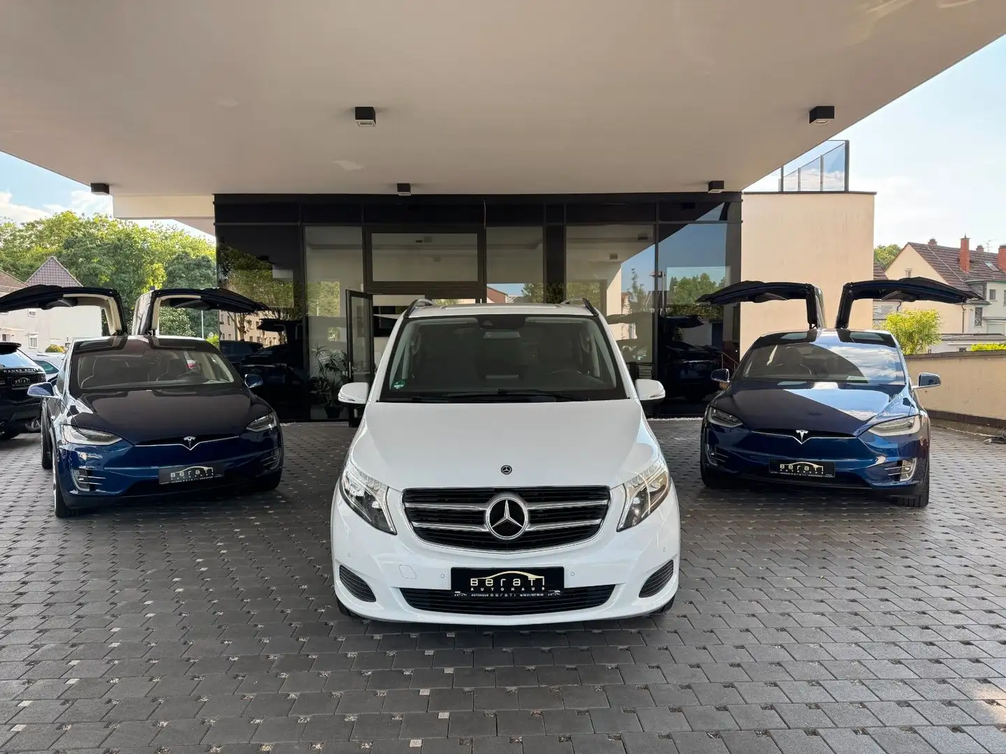 Mercedes-Benz V 220 d lang 4Matic|Kamera|2xSchiebetür|LED|AHK Blanc - 2