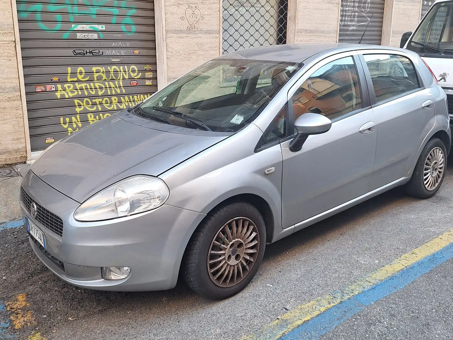 Fiat Grande Punto Grande Punto III 2005 5p 1.4 Dynamic 77cv Grigio - 1