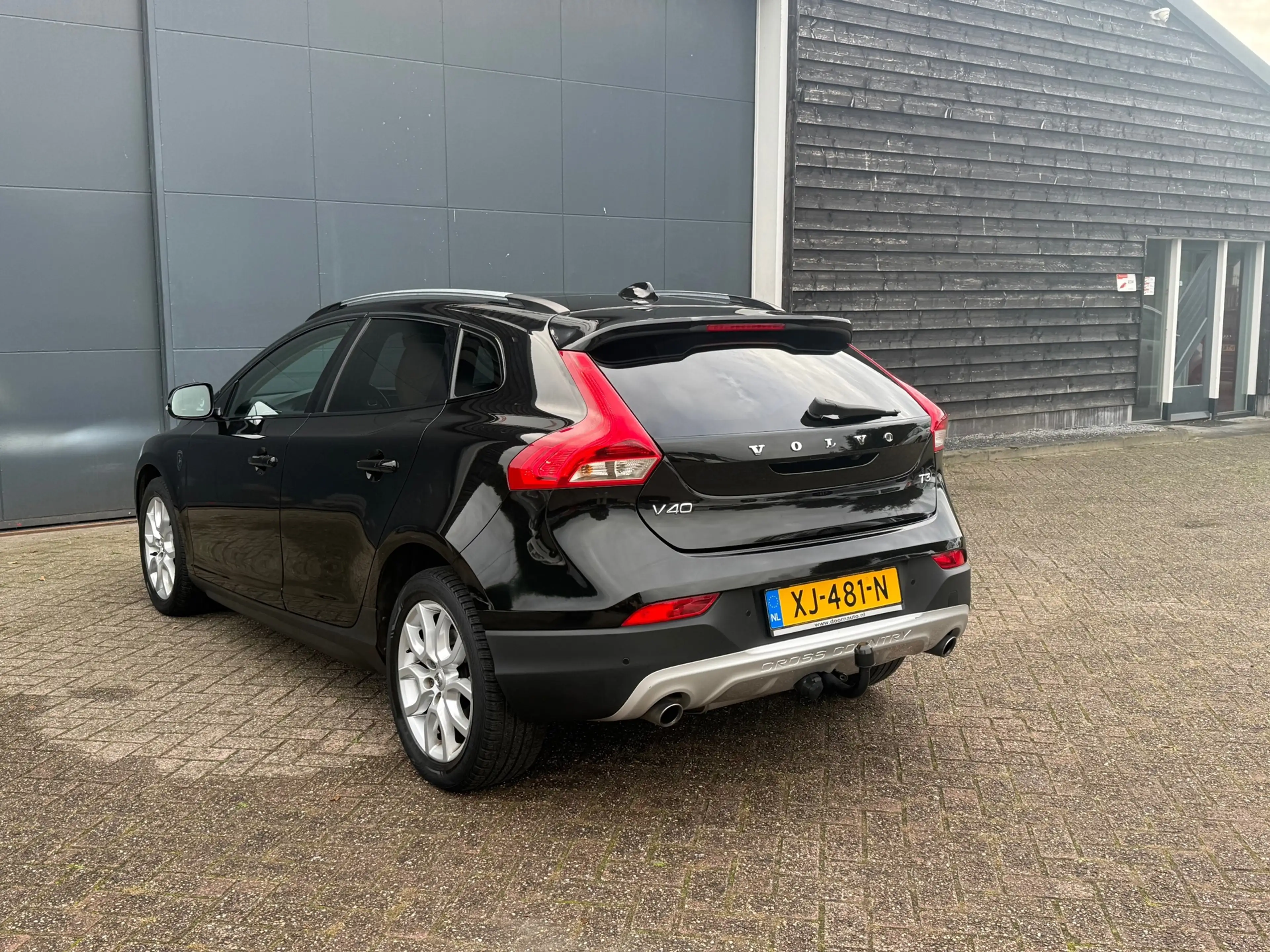 Volvo V40 Cross Country 1.5 T3 Polar+ Luxury Automaat — photo 5