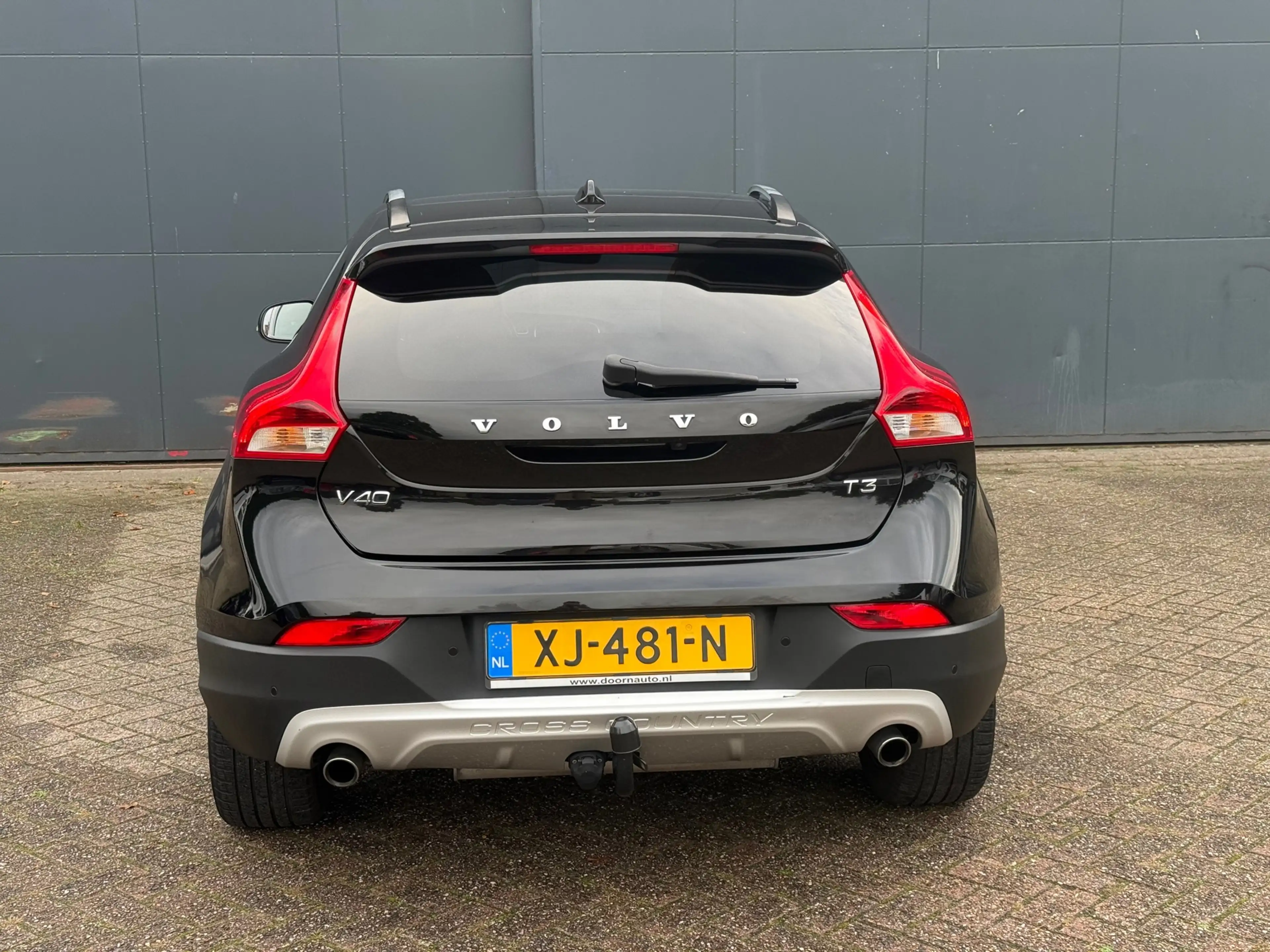 Volvo V40 Cross Country 1.5 T3 Polar+ Luxury Automaat — photo 4