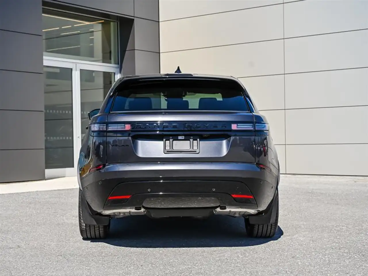 Land Rover Range Rover Velar снимка Land Rover Range Rover Velar