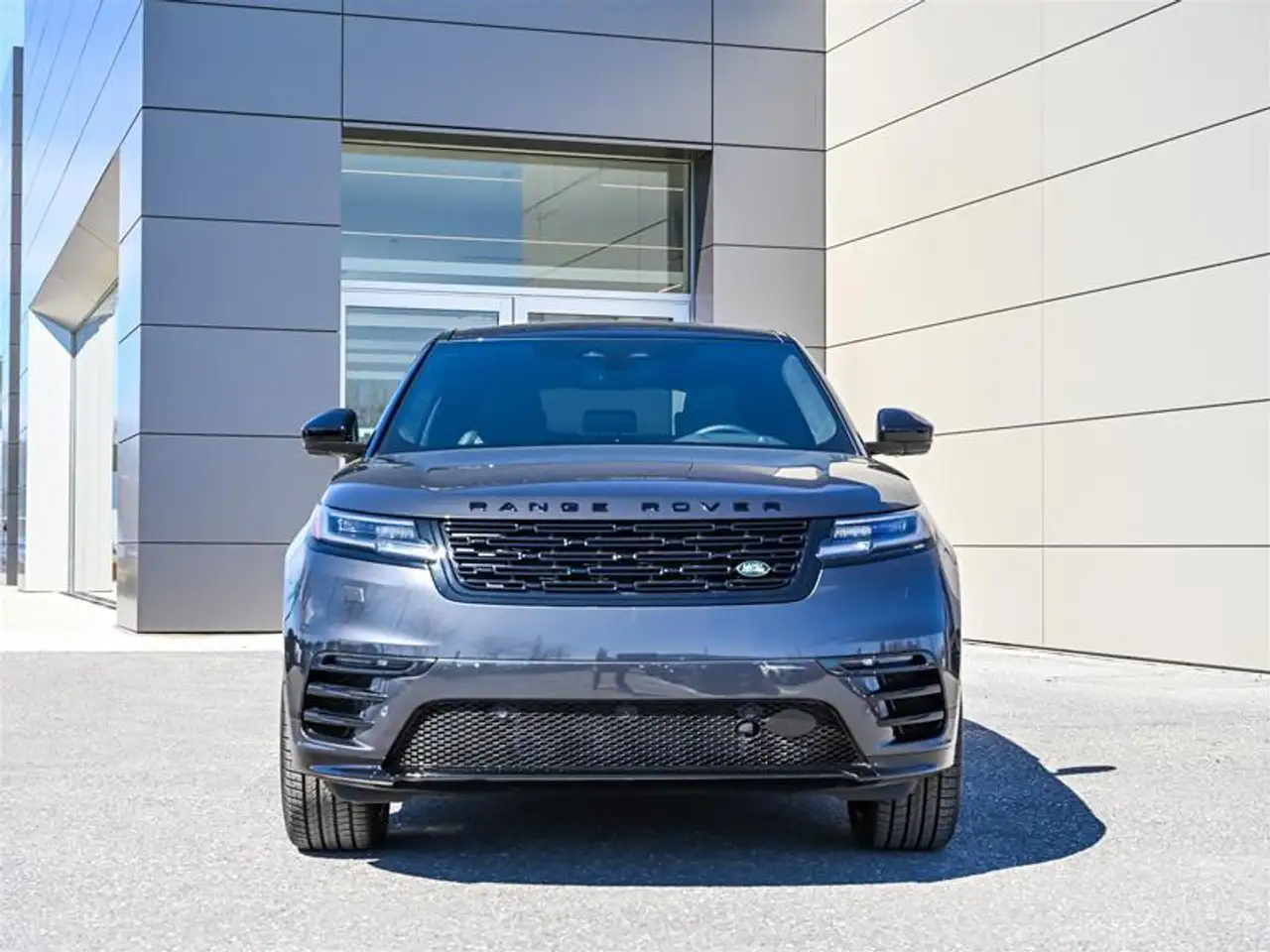 Land Rover Range Rover Velar снимка Land Rover Range Rover Velar