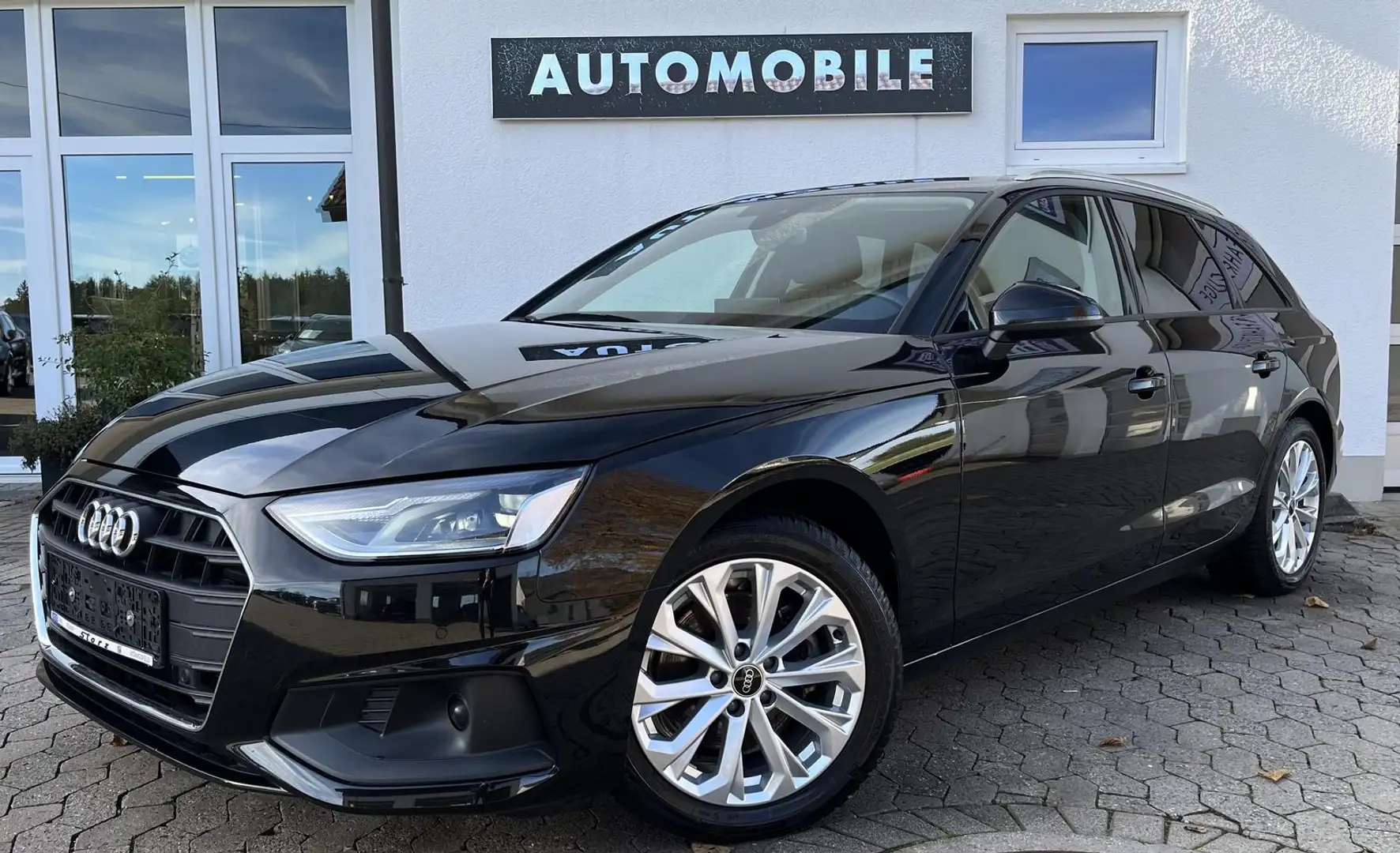 Audi A4 Avant 35 TDI LED NAVI ACC AHK KAM. TOTWINKEL Schwarz - 1