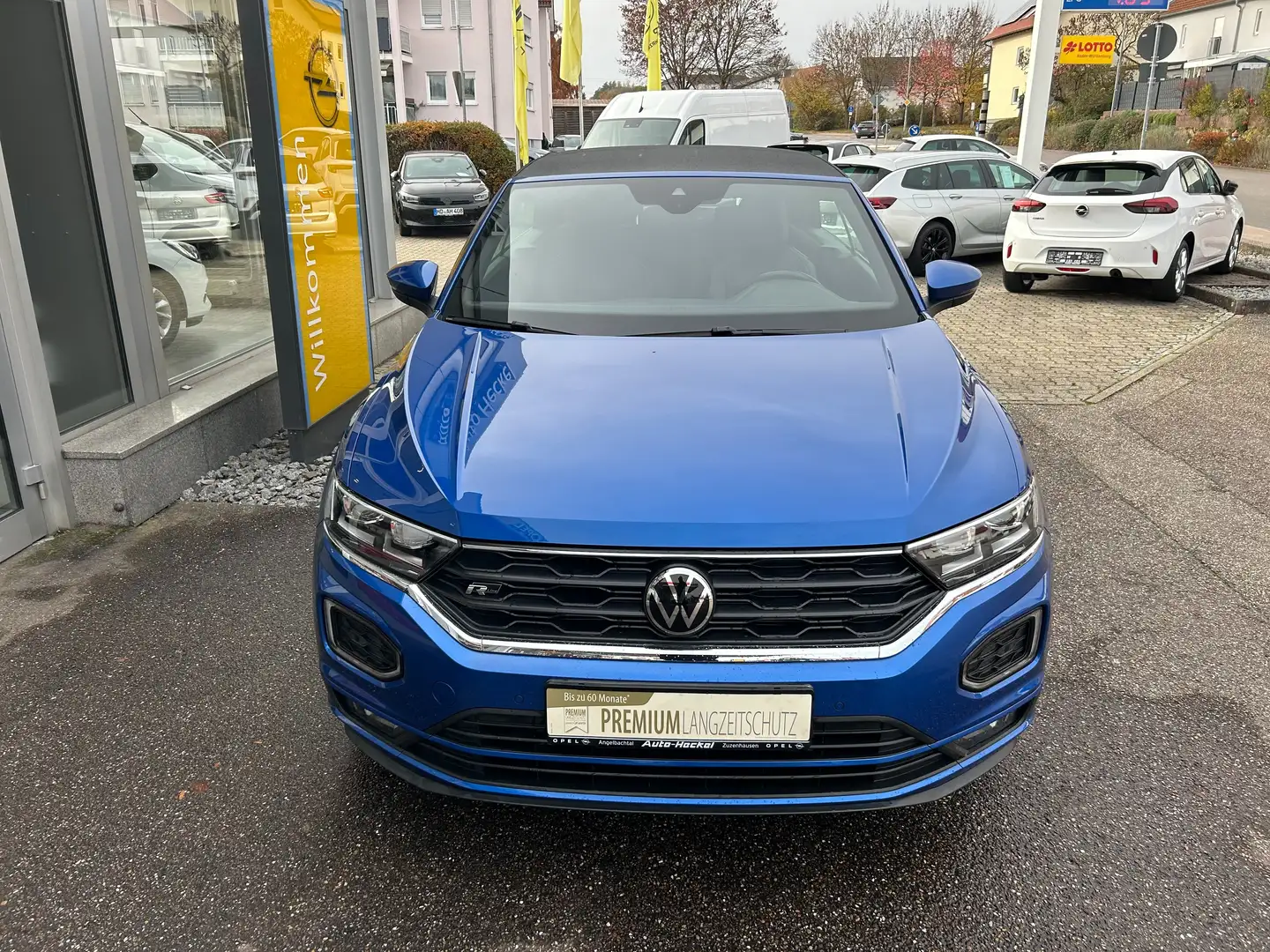 Volkswagen T-Roc R-Line DSG Navi,LED,R-Line,PDC,ACC,Kamera,Carplay! Blau - 2