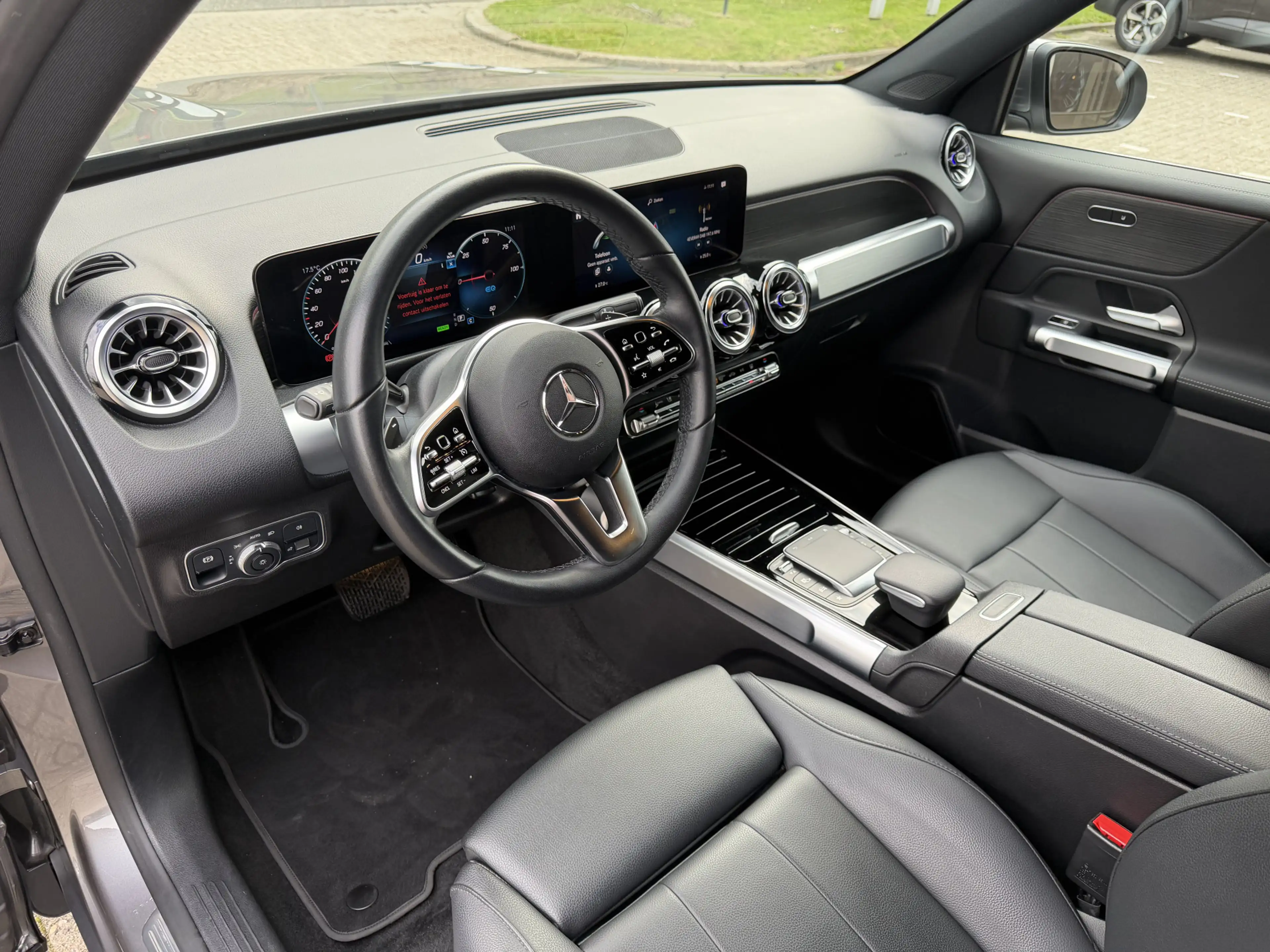 Mercedes-Benz EQB 250 Luxury Line 67 kWh / 98,50% SoH / Camera / Sensore — photo 2