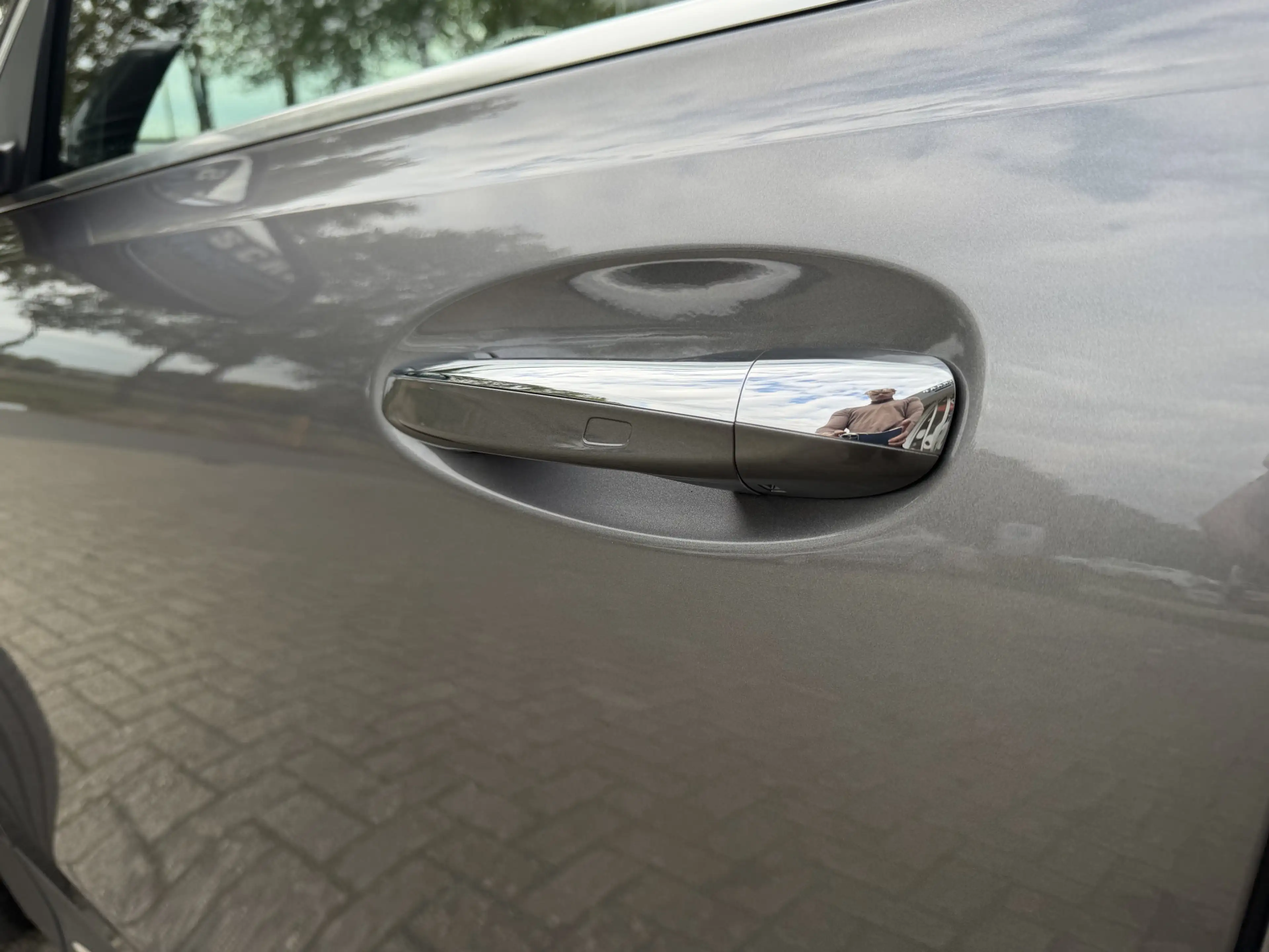 Mercedes-Benz EQB 250 Luxury Line 67 kWh / 98,50% SoH / Camera / Sensore — photo 4
