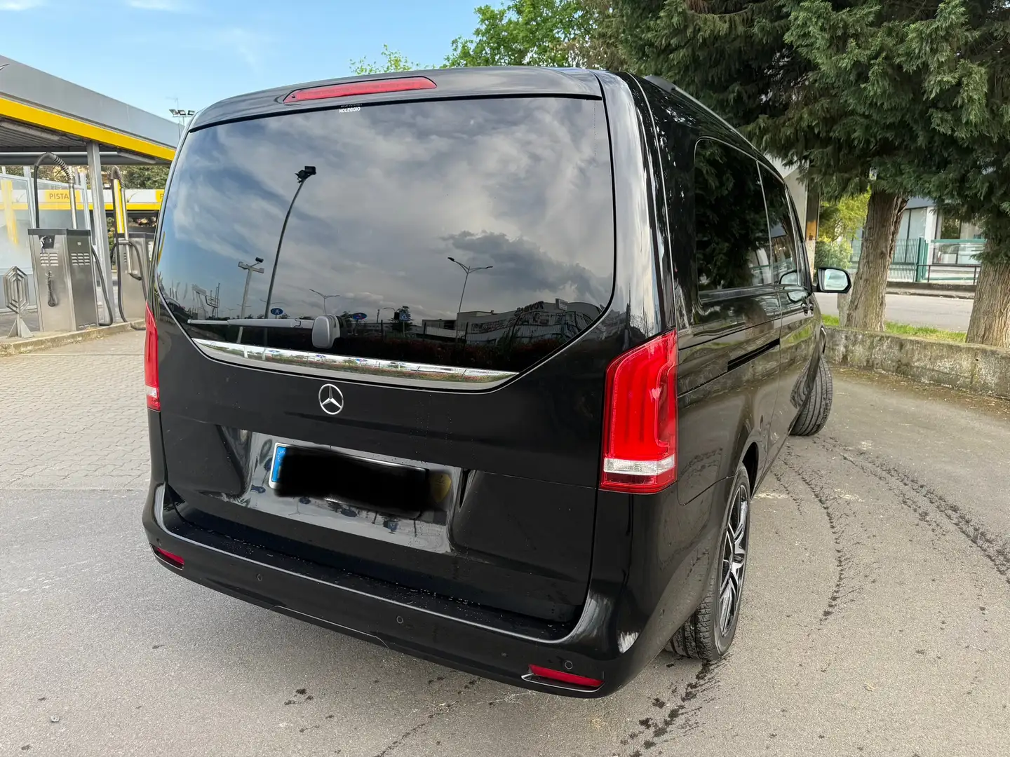 Mercedes-Benz V 250 Premium Noir - 2