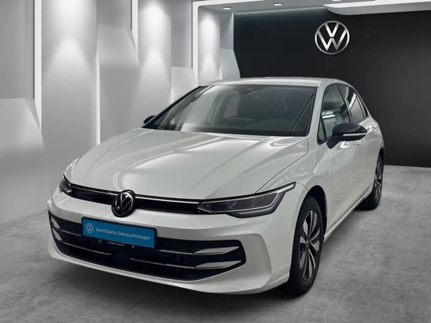Volkswagen Golf VIII Lim. 1.5 eTSI Goal RFK NAVI LED SITZH Weiß - 1