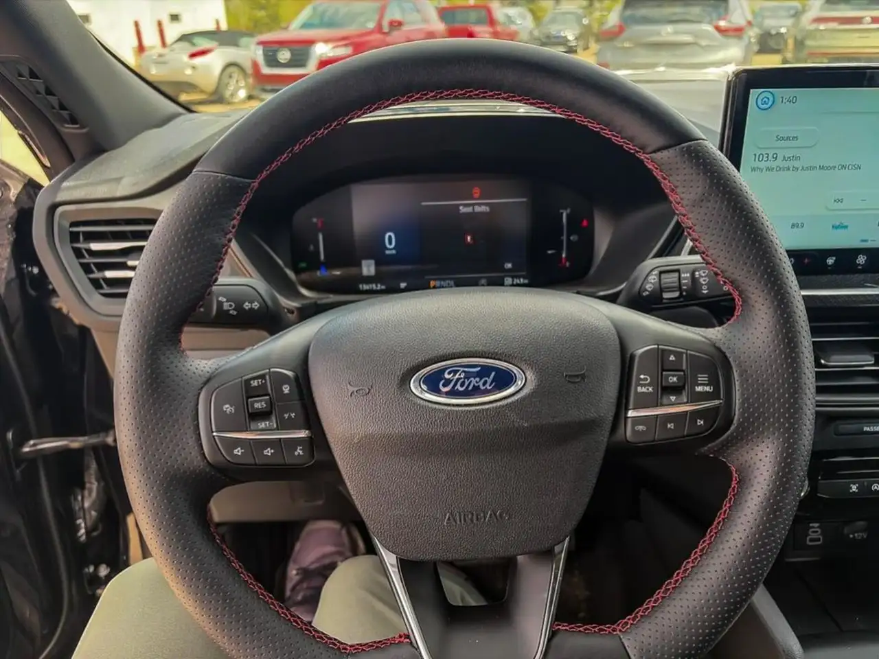 Ford Escape снимка Ford Escape