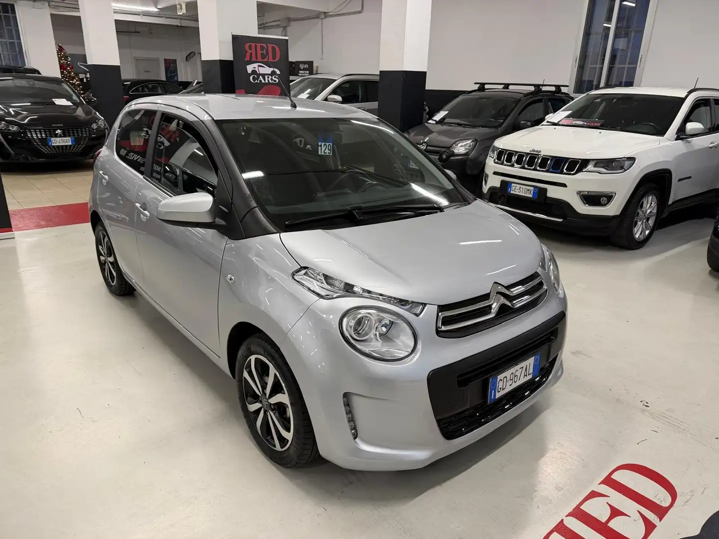 Citroen C1 C1 II 2018 5p 5p 1.0 vti Shine 72cv neopatentati Plateado - 2