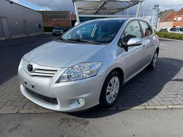 1.4 D-4D Executive DPF GARANTIE 1 AN/JAAR