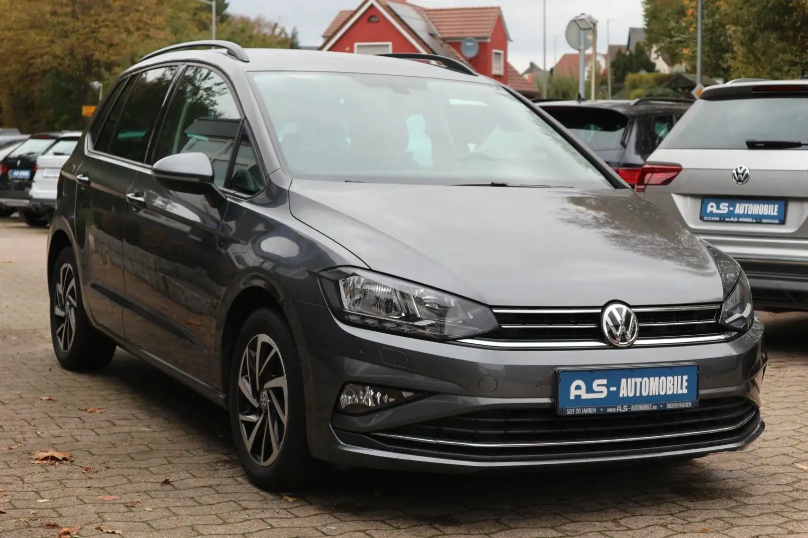 Volkswagen Golf Sportsvan VII Join *1.HD/DSG/ACC/NAVI/AHK* Gris - 1