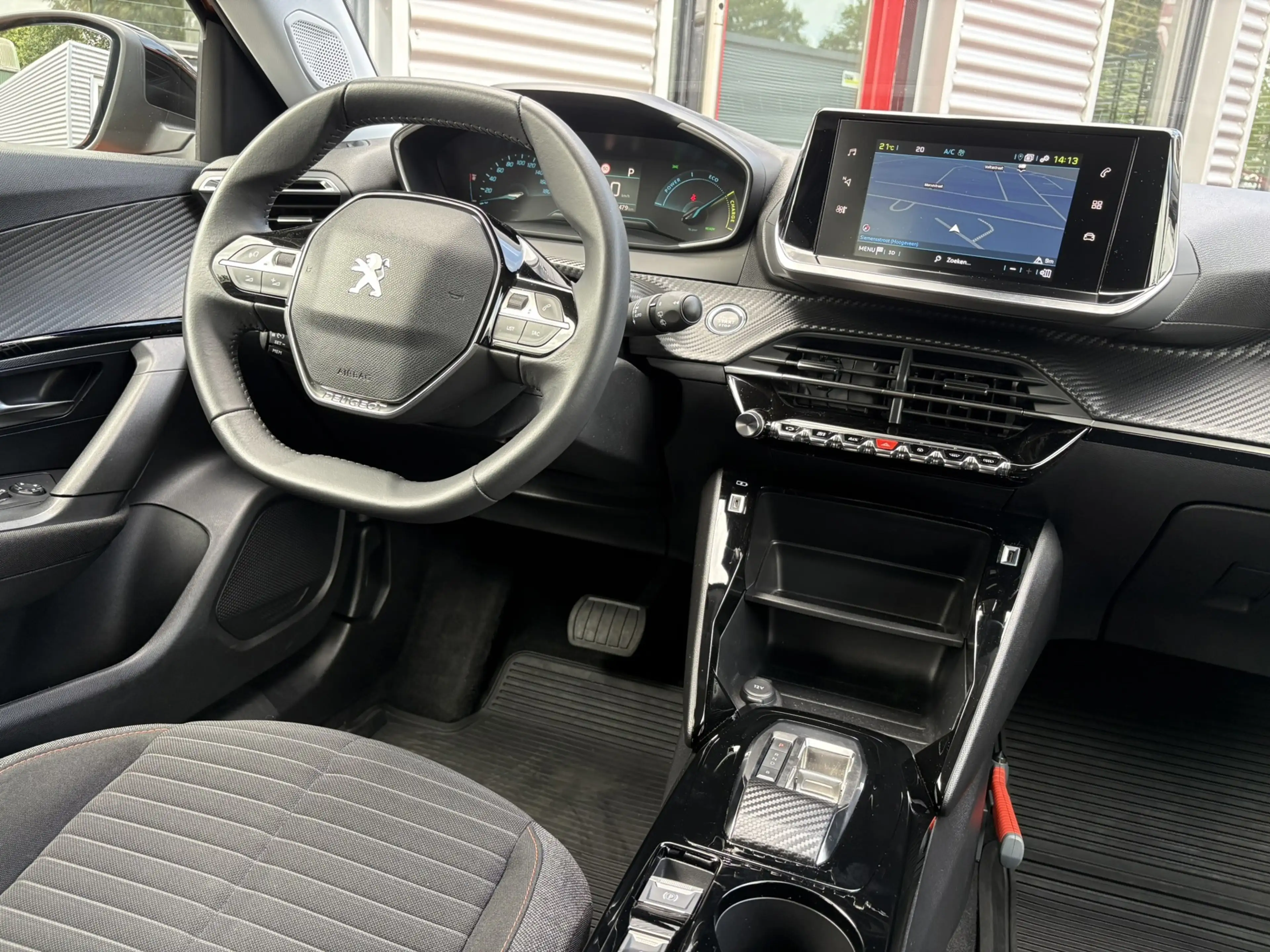 Peugeot e-2008 EV Active Pack 50 kWh -SOH 91.25%-3 FASE-TREKHAAK- — photo 12