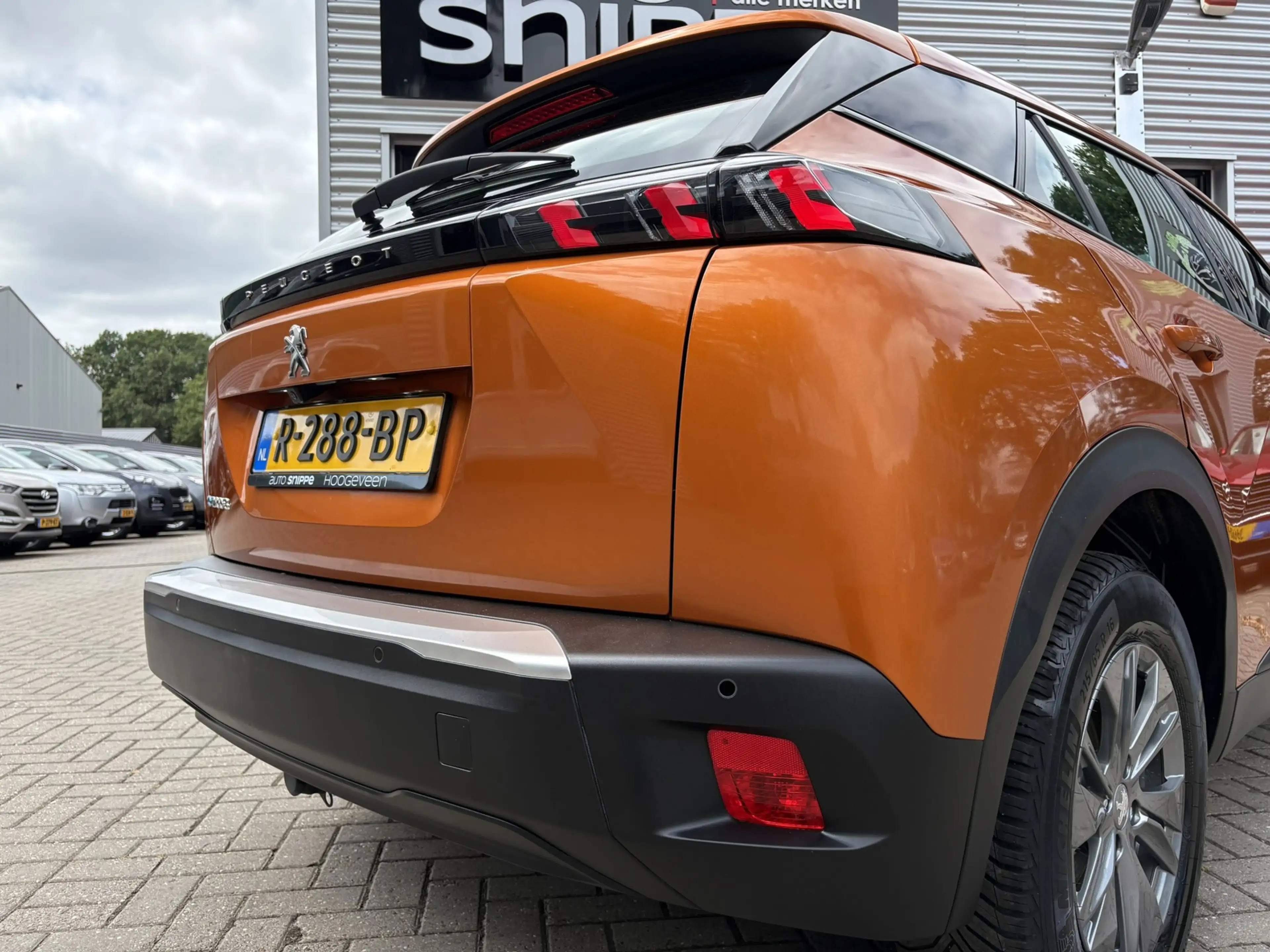 Peugeot e-2008 EV Active Pack 50 kWh -SOH 91.25%-3 FASE-TREKHAAK- — photo 5