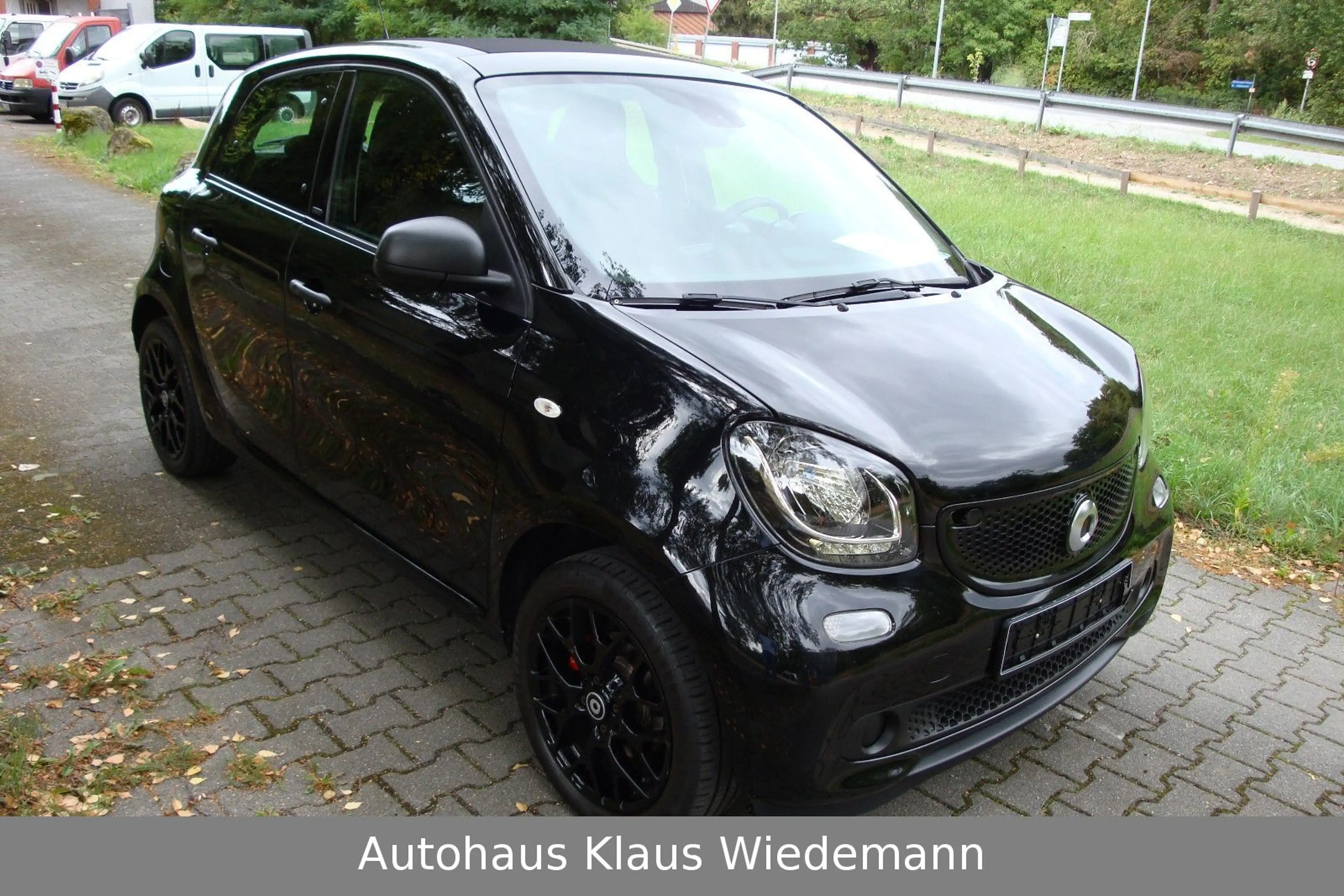 smart forFour 1.0 Aut. Open Air Passion - 2.Hd./72 TKM — photo 10