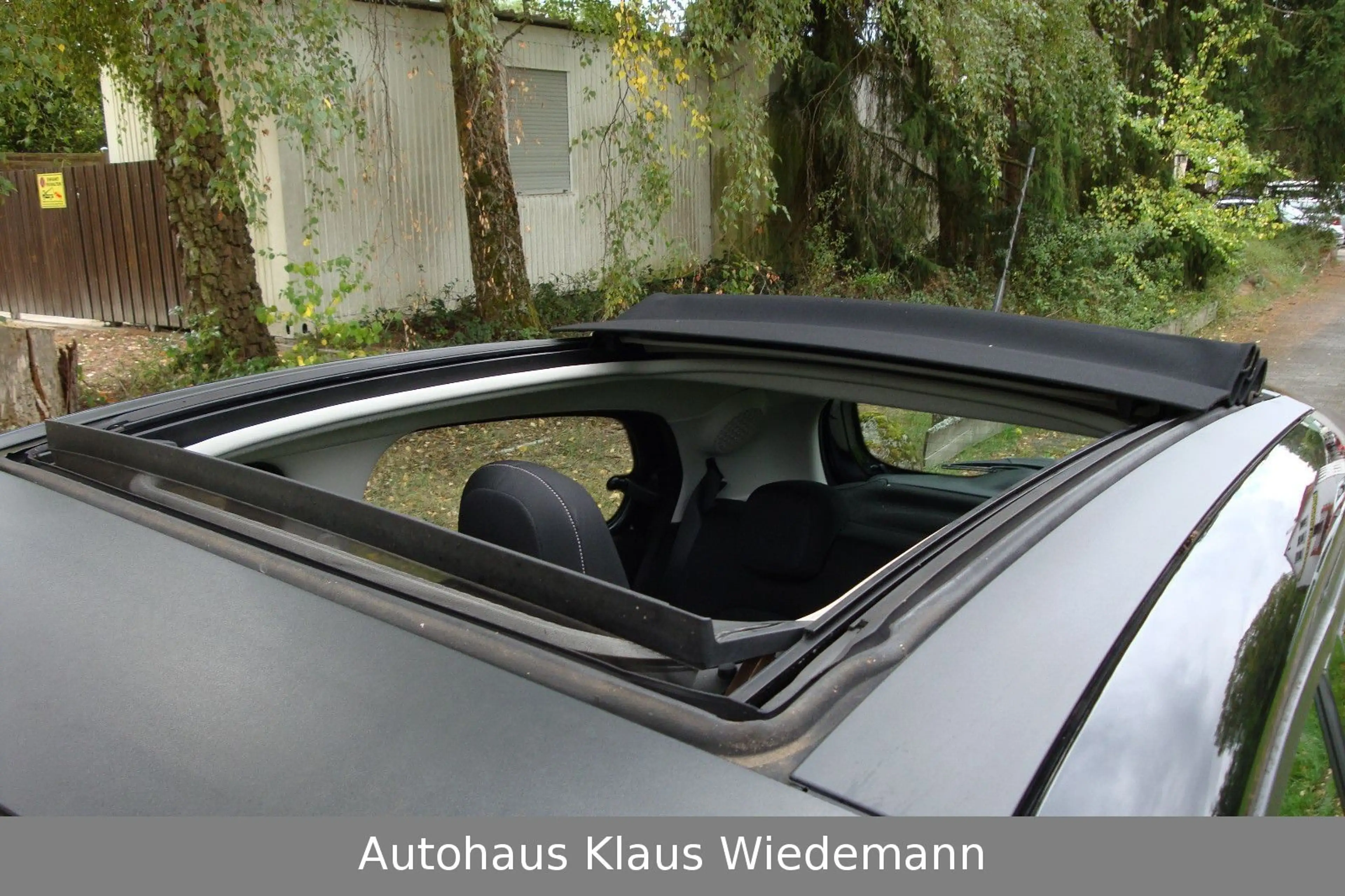 smart forFour 1.0 Aut. Open Air Passion - 2.Hd./72 TKM — photo 3