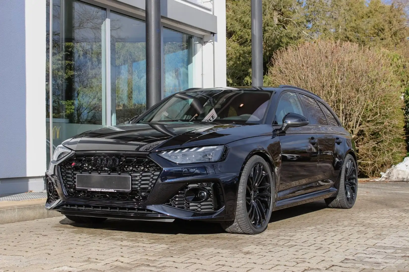 Audi RS4 Avant quattro/ RS DYNAMIK/ PANO / RS ABGAS Negro - 1