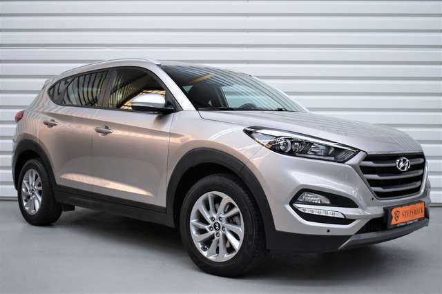 Imagine Hyundai TUCSON Trend 2WD+PDC+Tempomat+SHZ