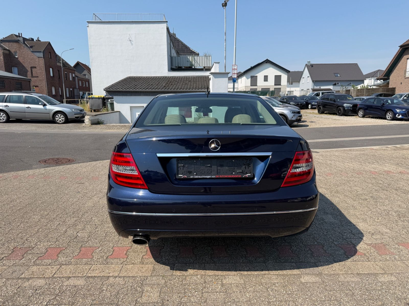 Mercedes-Benz C 250 CGI AUTOMATIK Xenon Sitzhz Multifkt Leder — photo 5