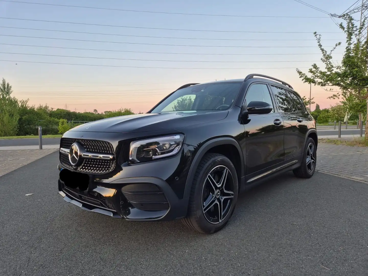 Mercedes-Benz GLB 220 GLB Diesel d 4Matic 8G-DCT AMG Line Noir - 1