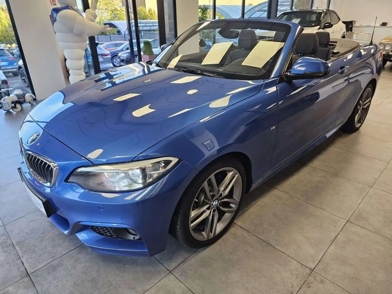 BMW 218