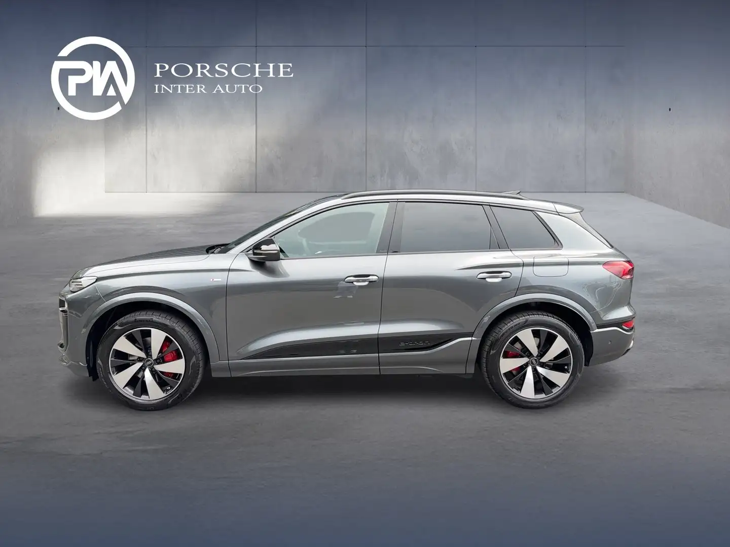 Audi Q6 e-tron e-tron quattro Grau - 2
