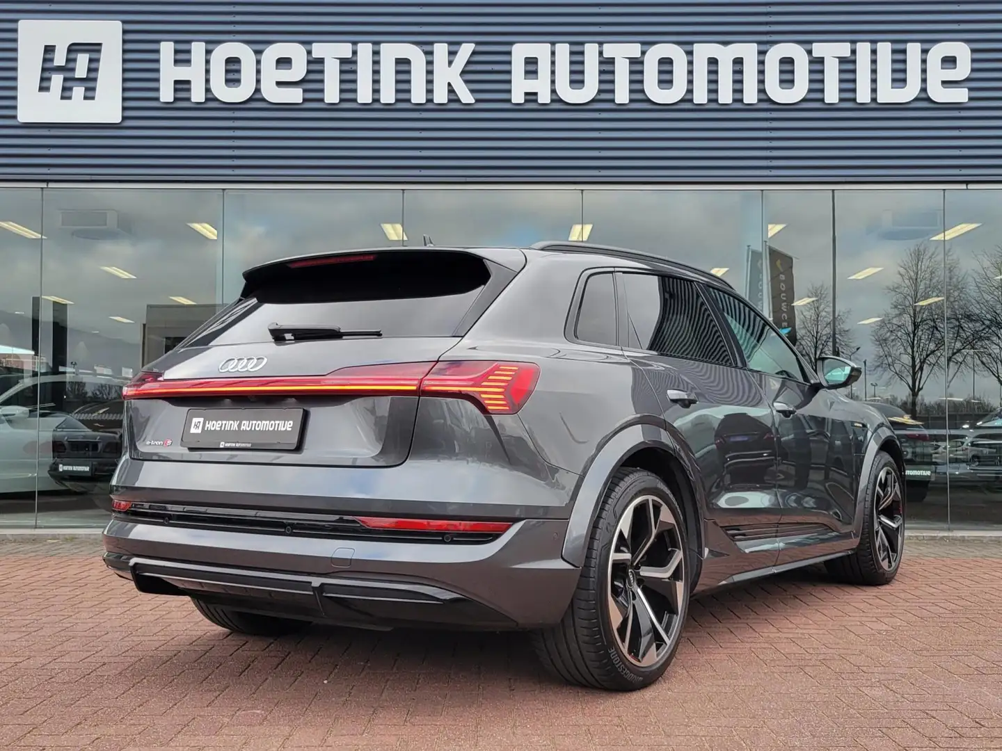 Audi e-tron S quattro 95 kWh 503PK | Matrix | Hud | Lucht | Me Grau - 2
